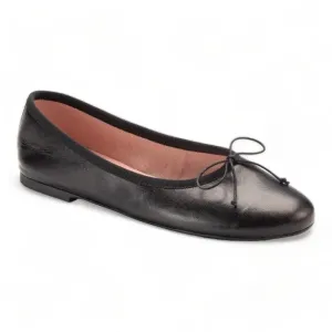 49788 - Black Leather Teens Bow Shoe