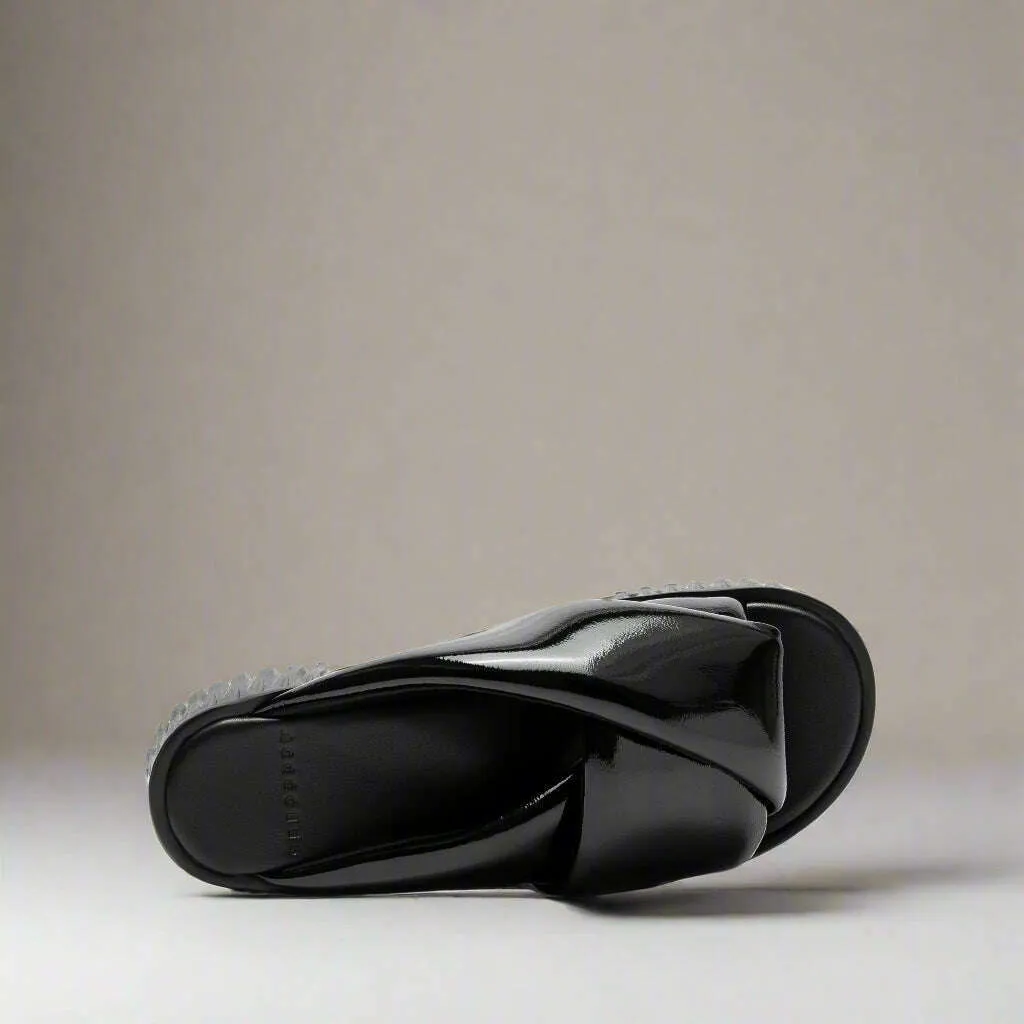 4CCCCEES - PLIA ANDA - Champagne and Shadow Black