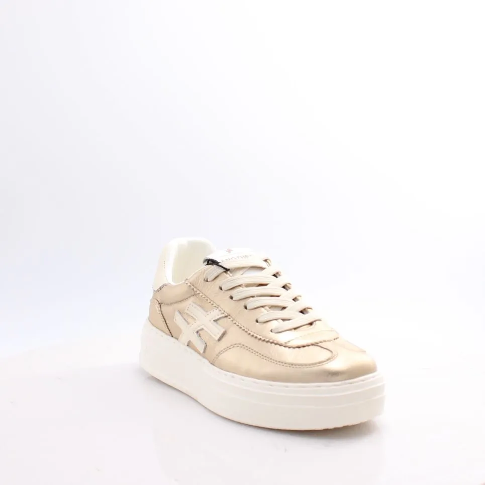 A035 ANOTHER TREND