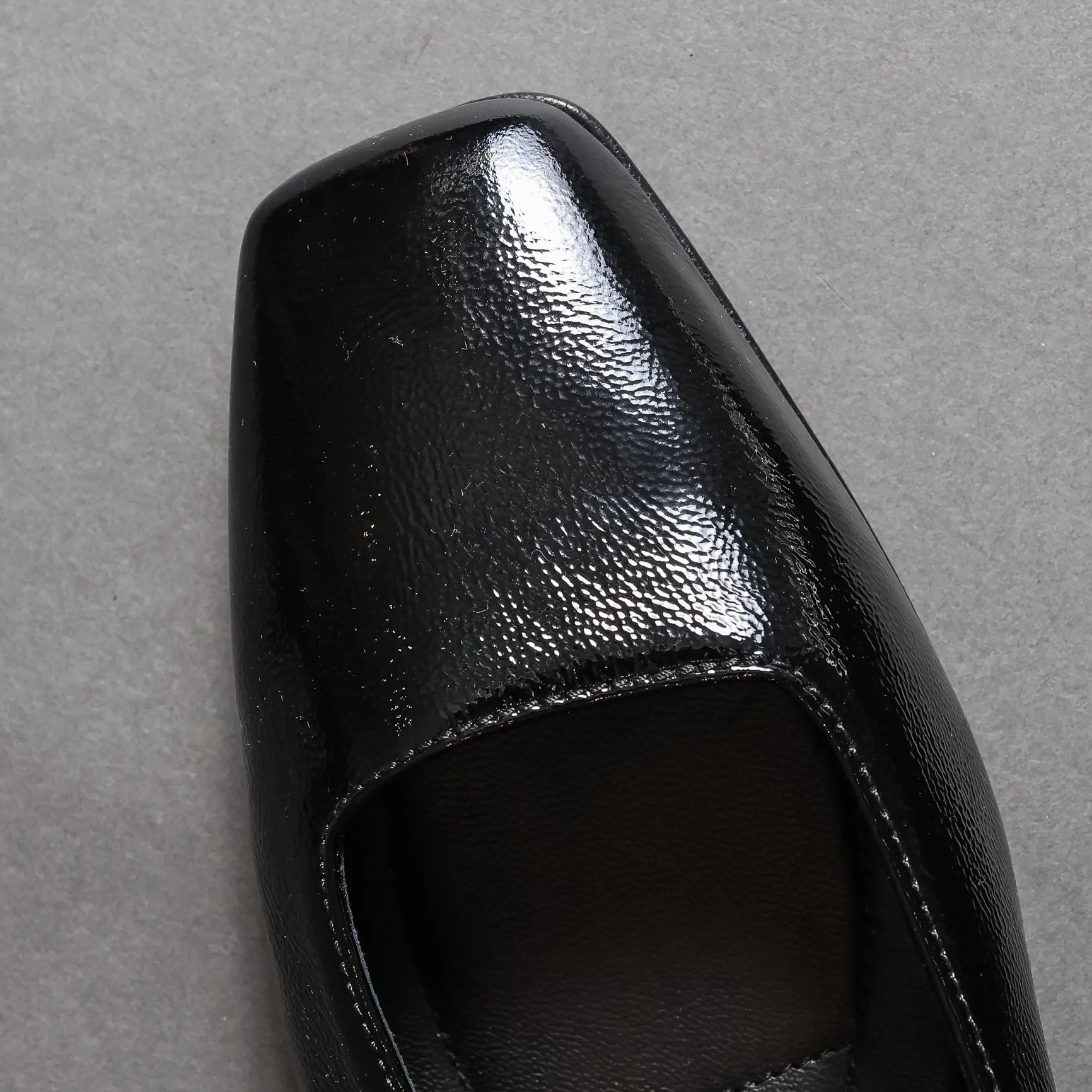 A1123 Black