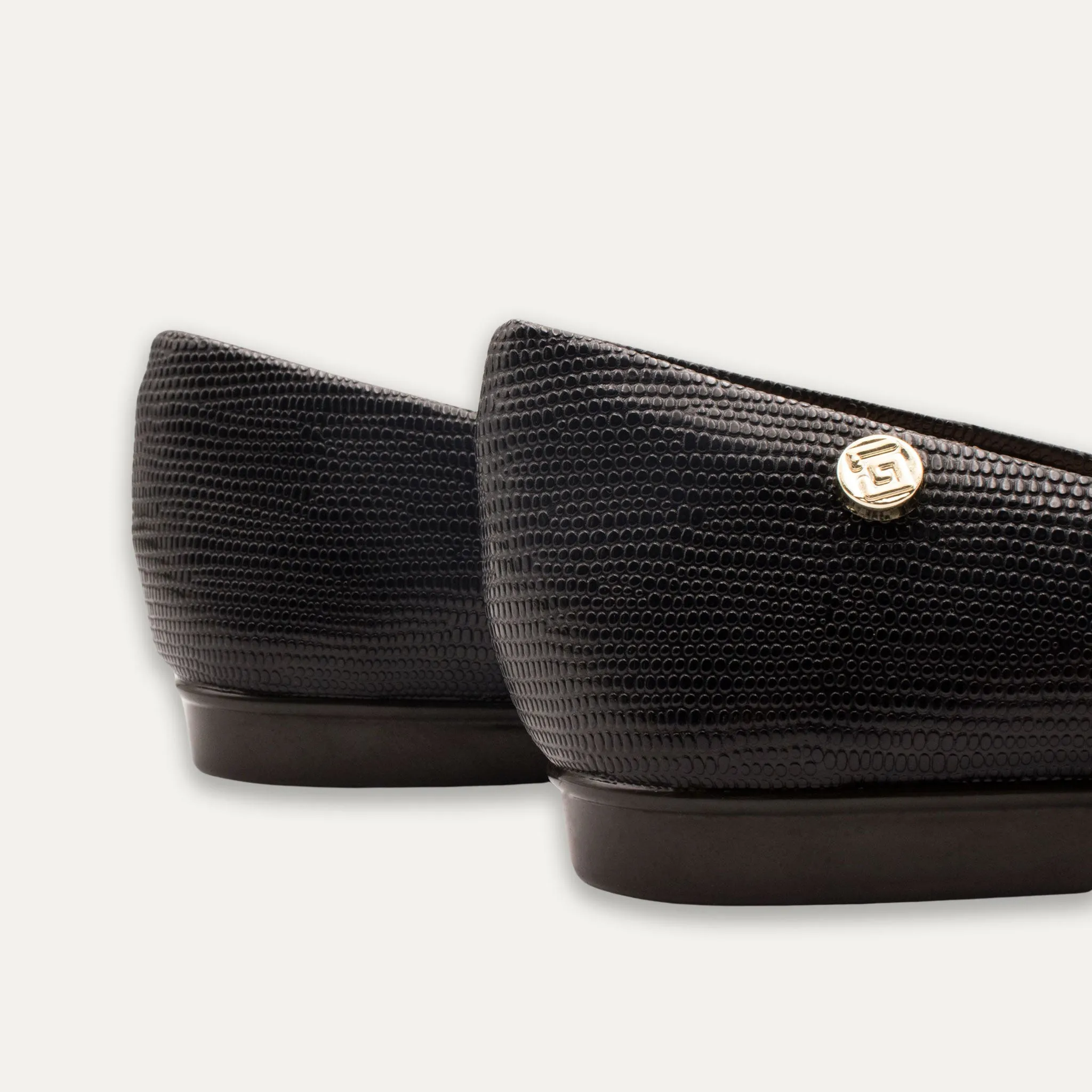 Adella Black Pointed Toe Flats