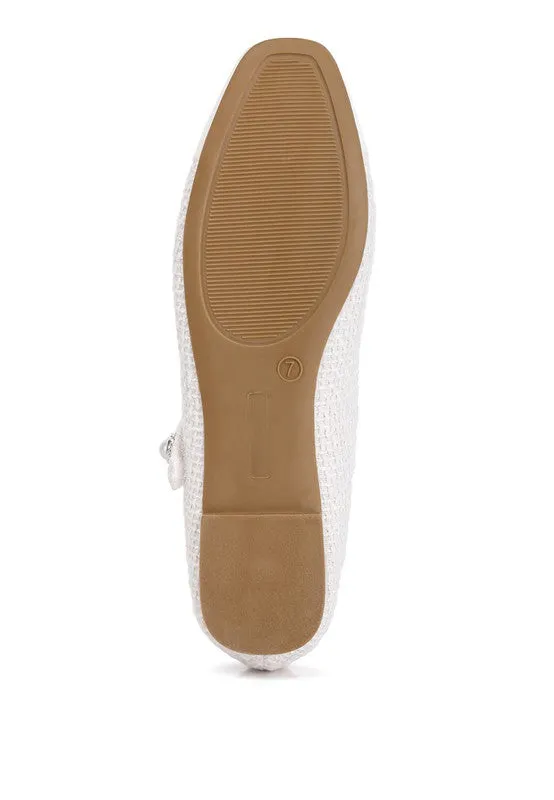 Albi Mary Jane Flat In White