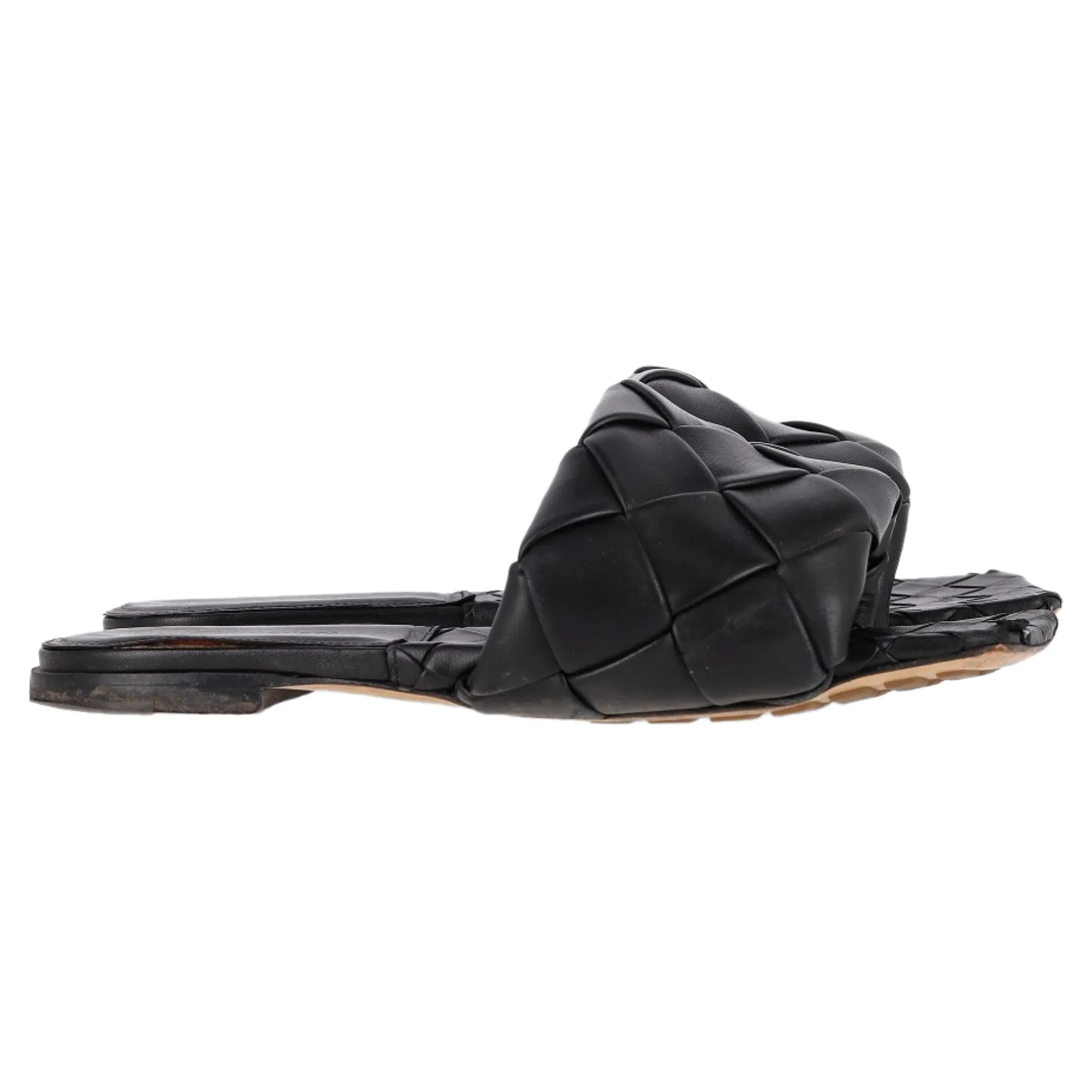 Bottega Veneta Lido Flats in Black Leather