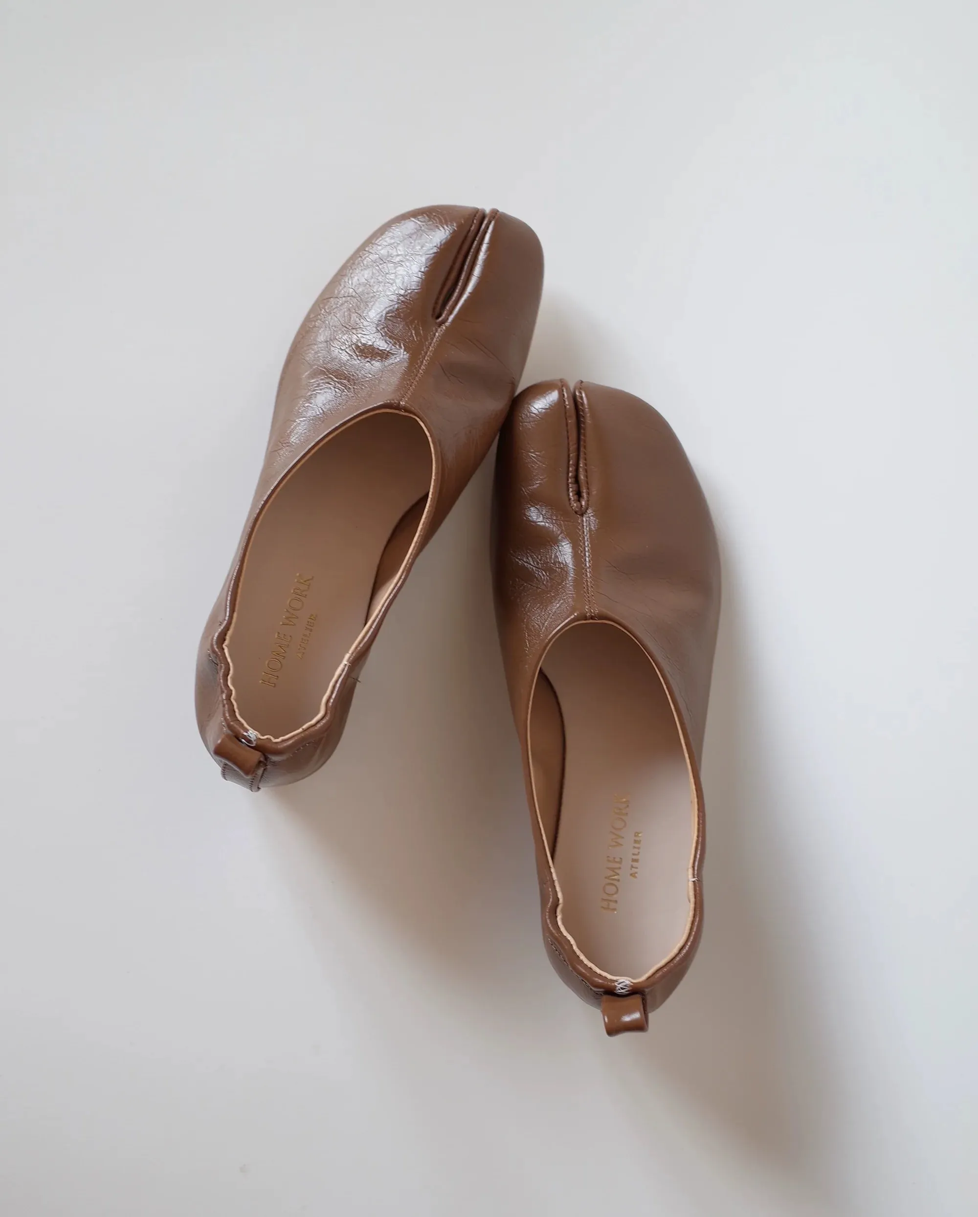 Brown Split-Toe Tabi Shoes
