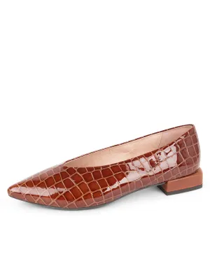 Capri Pointed Toe Flat