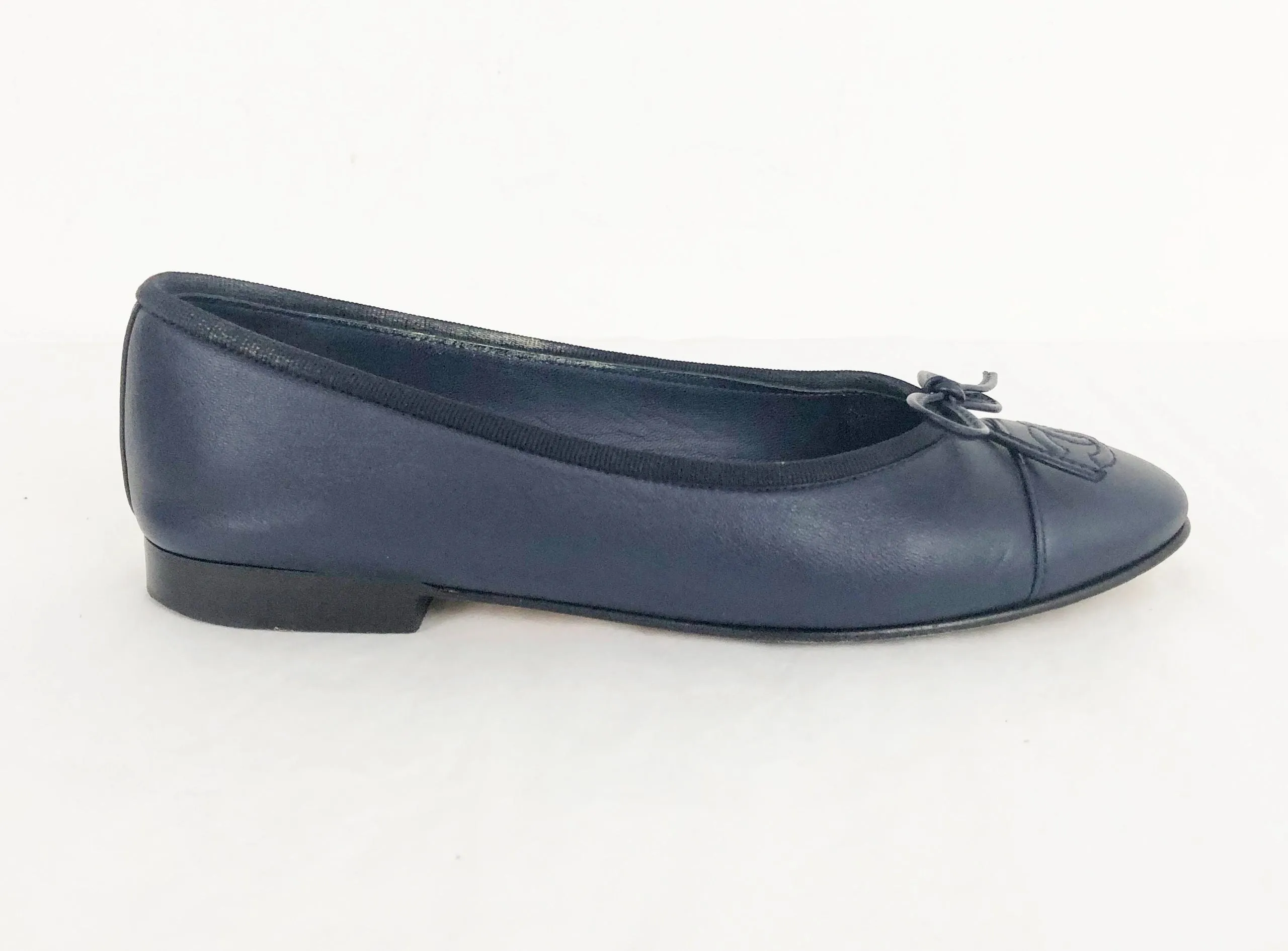 Chanel Blue Leather Ballet Flats Size 35.5 It (5.5 Us)