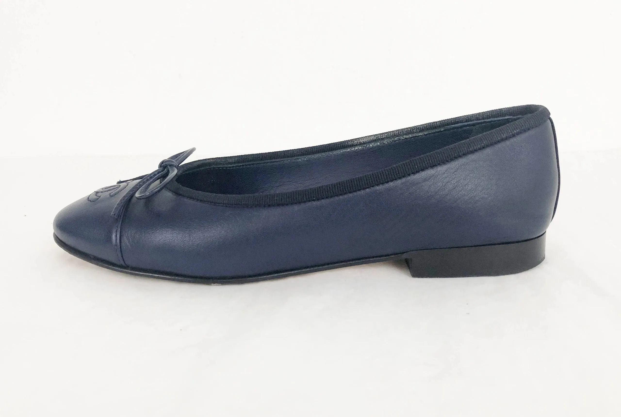 Chanel Blue Leather Ballet Flats Size 35.5 It (5.5 Us)