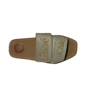 Chloe Woody Logo Slides EU 36