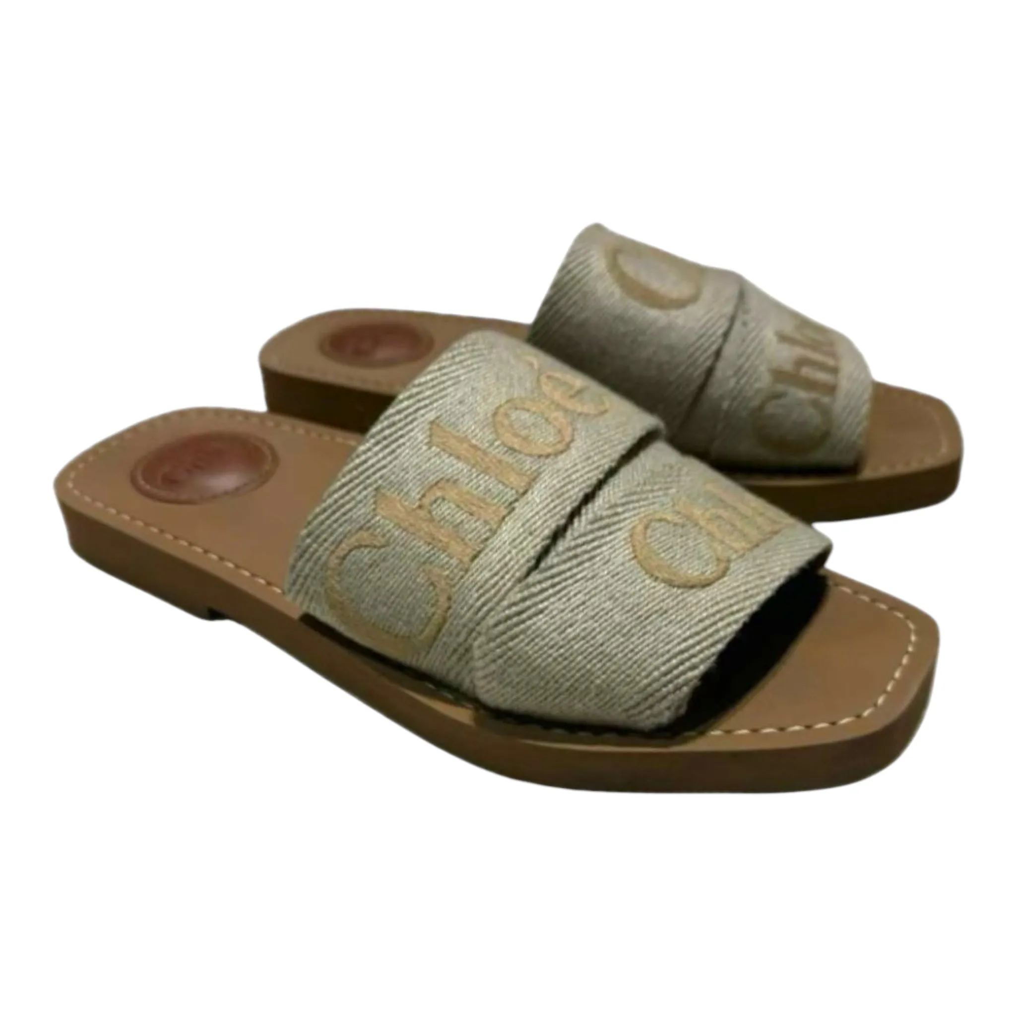 Chloe Woody Logo Slides EU 36