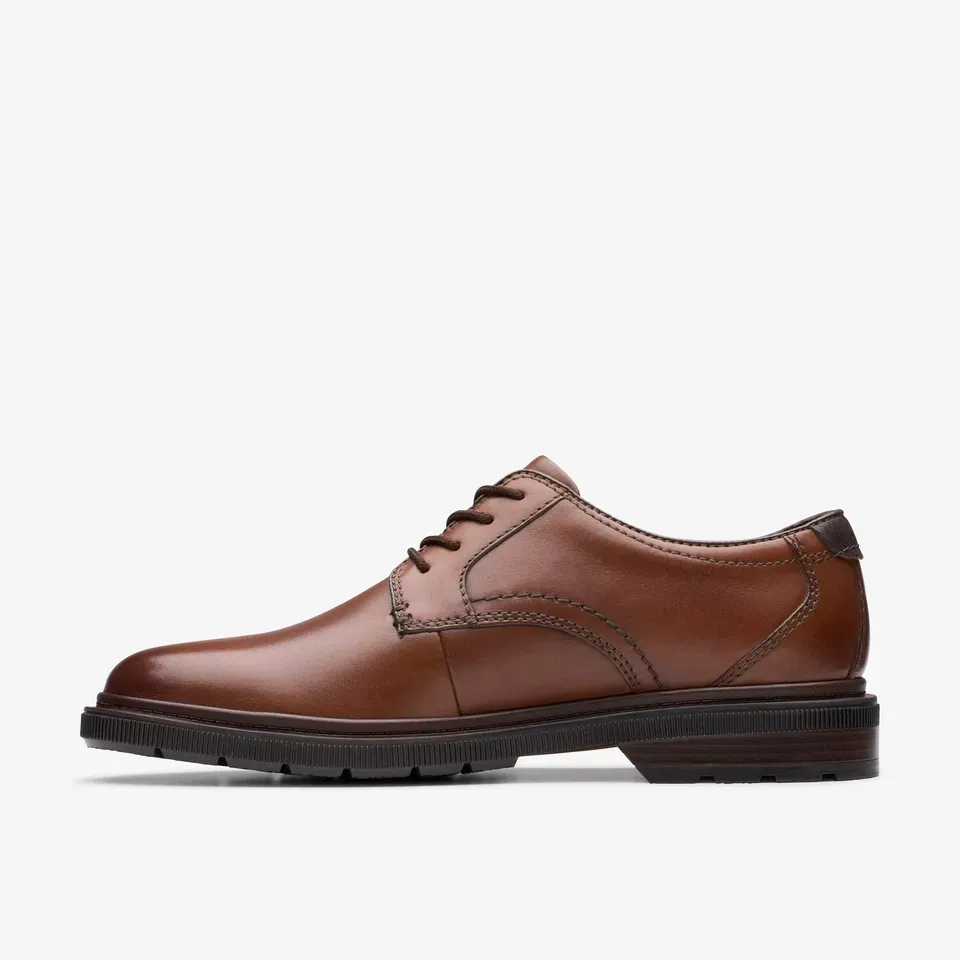 Clarks Men's Burchill Derby Dark Tan Leather