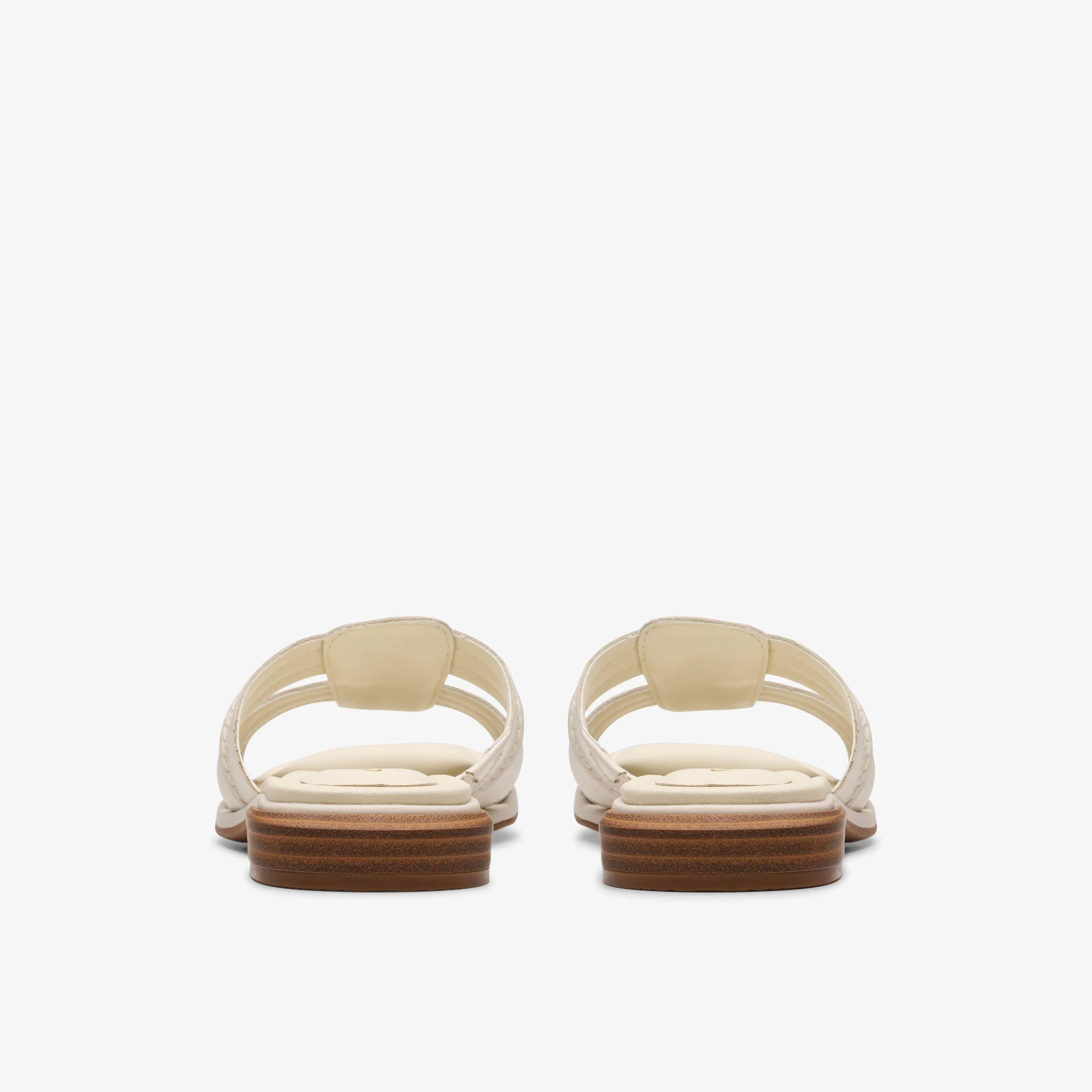 Clarks Women's Ariany Mule Cream Leather 26181237