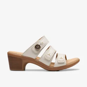 Clarks Women's Emily2 Adella Off White Leather 26181681