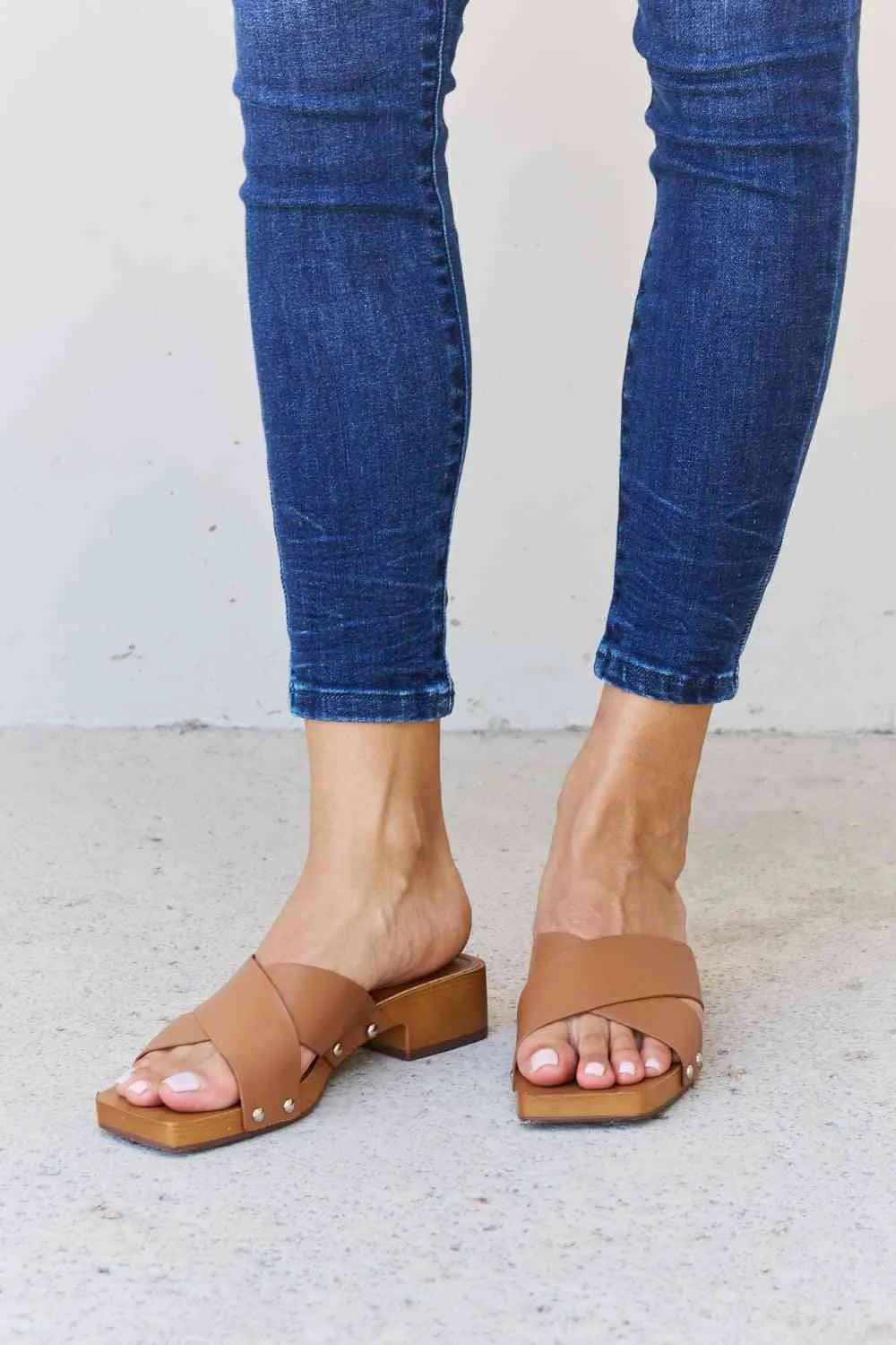 Criss Cross Wooden Clog
