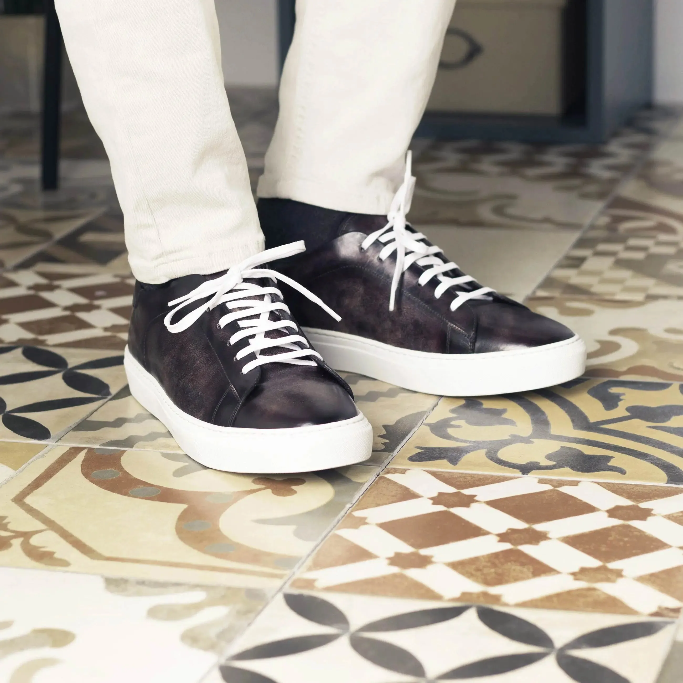 DapperFam Rivale in Aubergine Men's Hand-Painted Patina Trainer