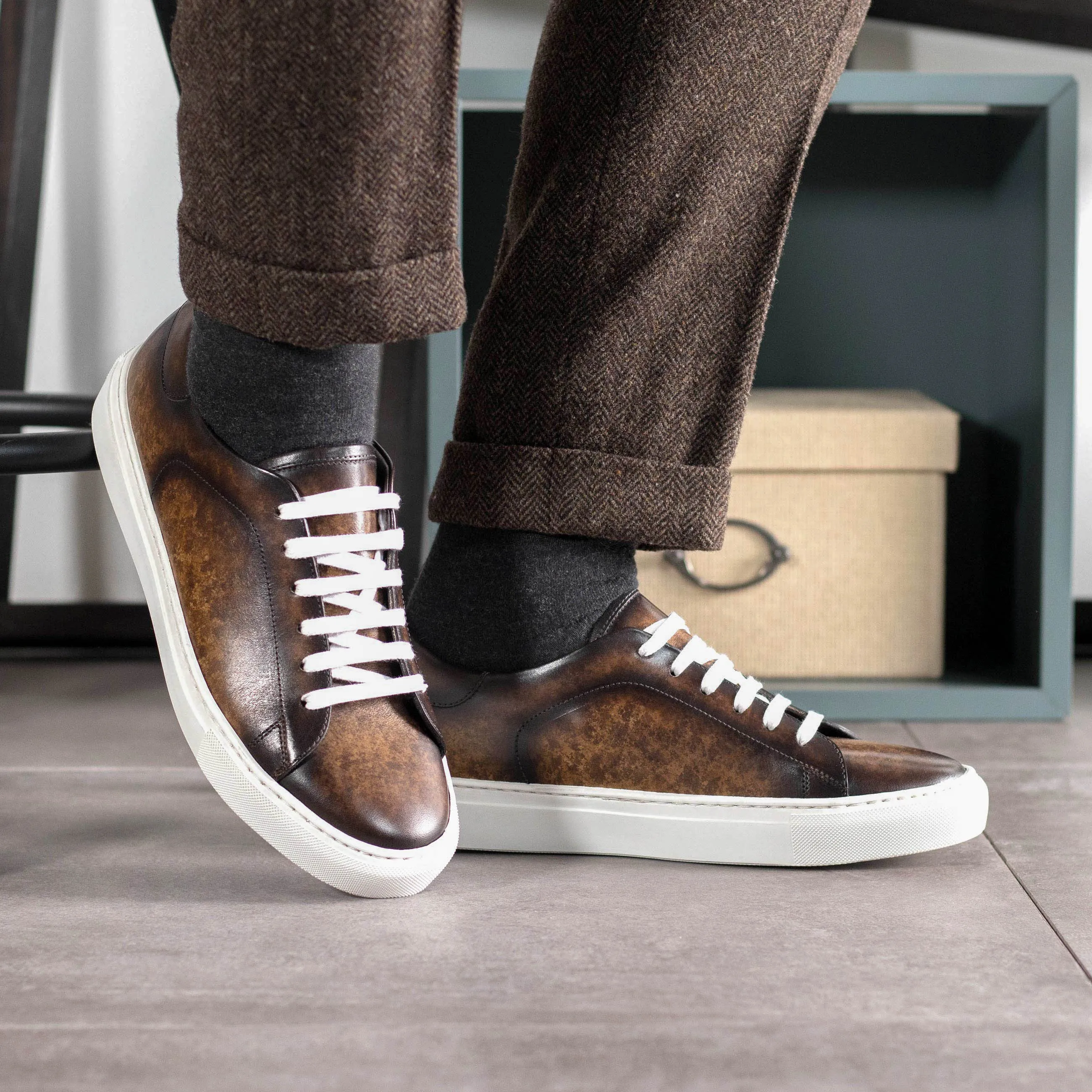 DapperFam Rivale in Brown Men's Hand-Painted Patina Trainer
