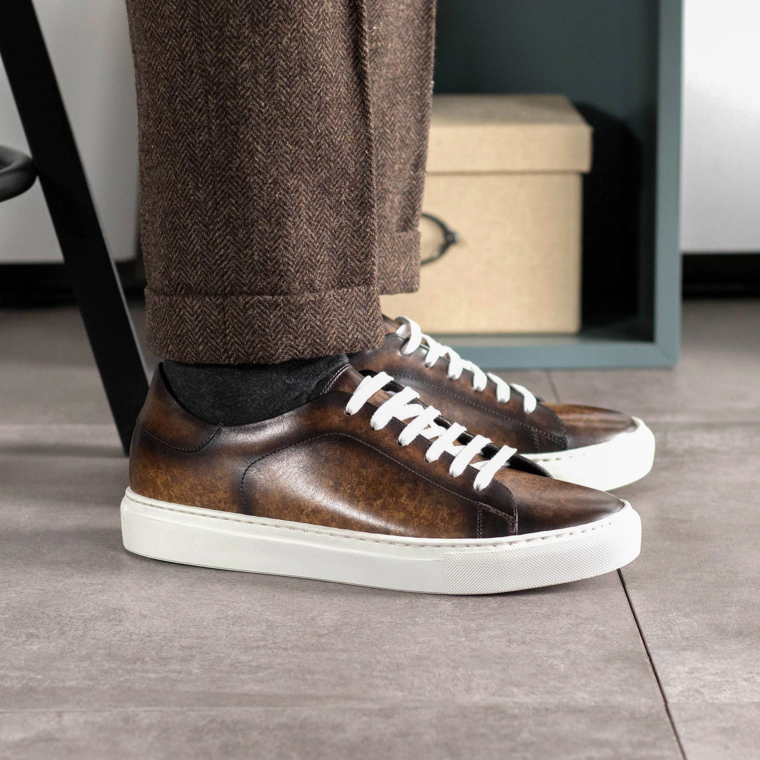 DapperFam Rivale in Brown Men's Hand-Painted Patina Trainer