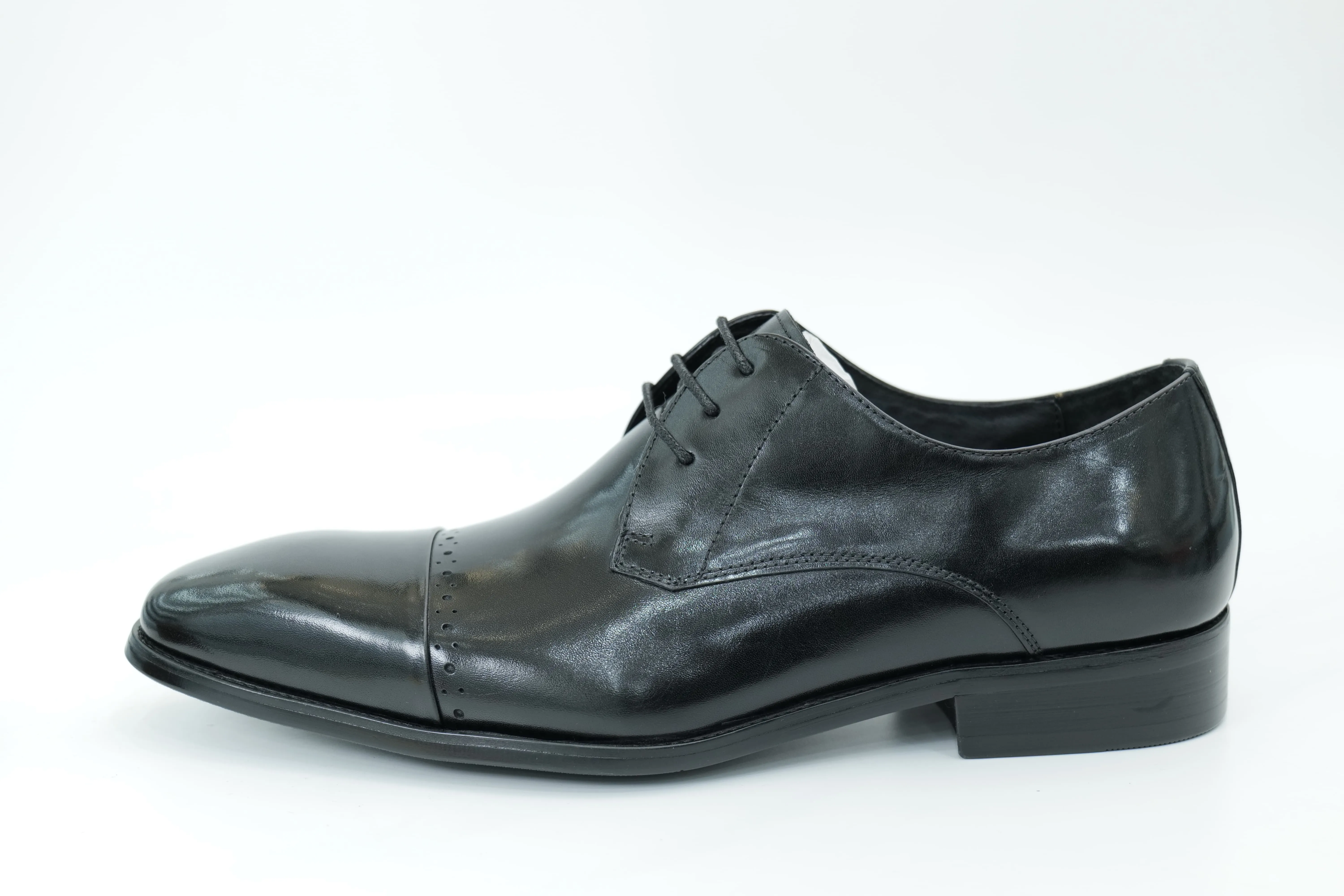 Derby shoes