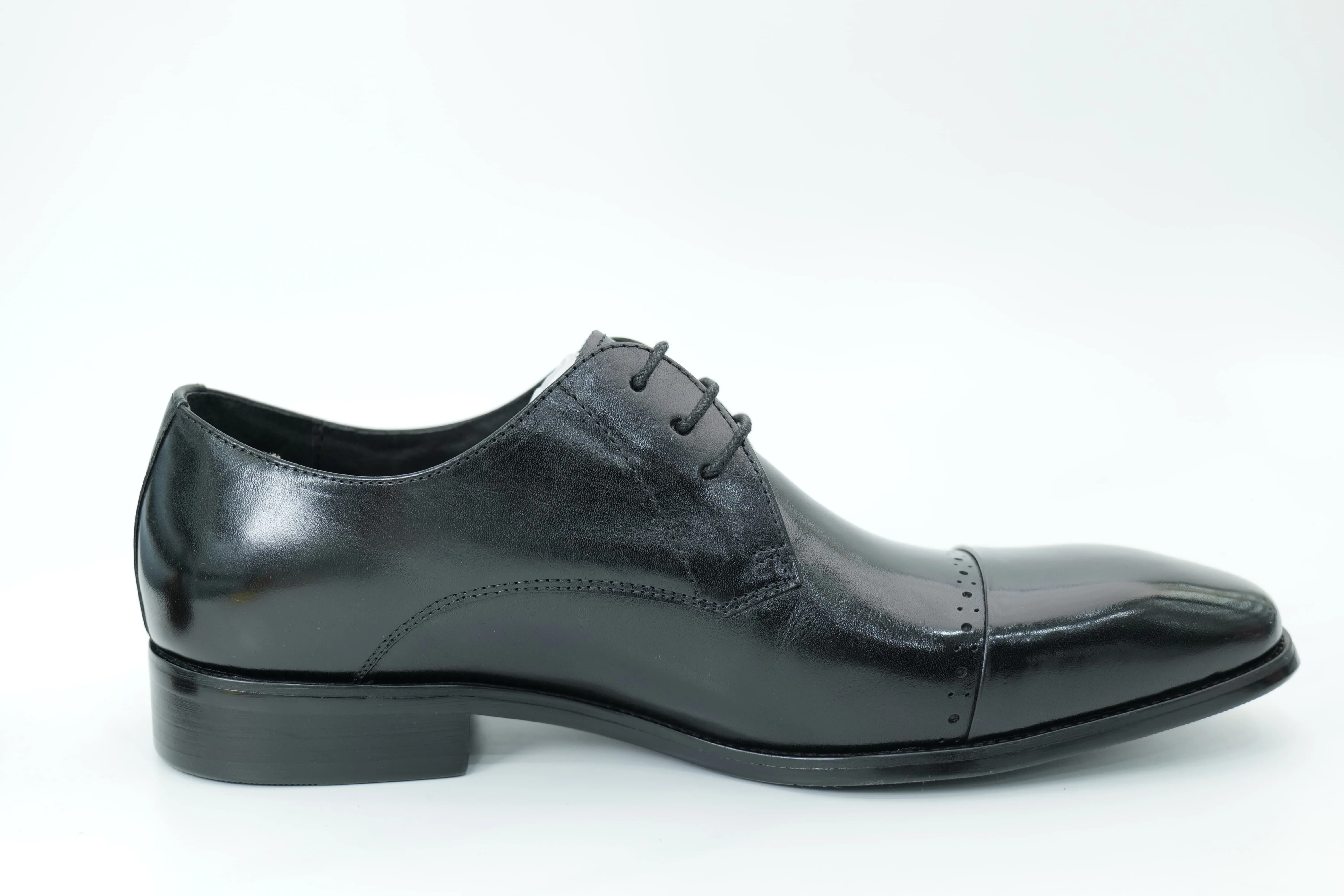 Derby shoes