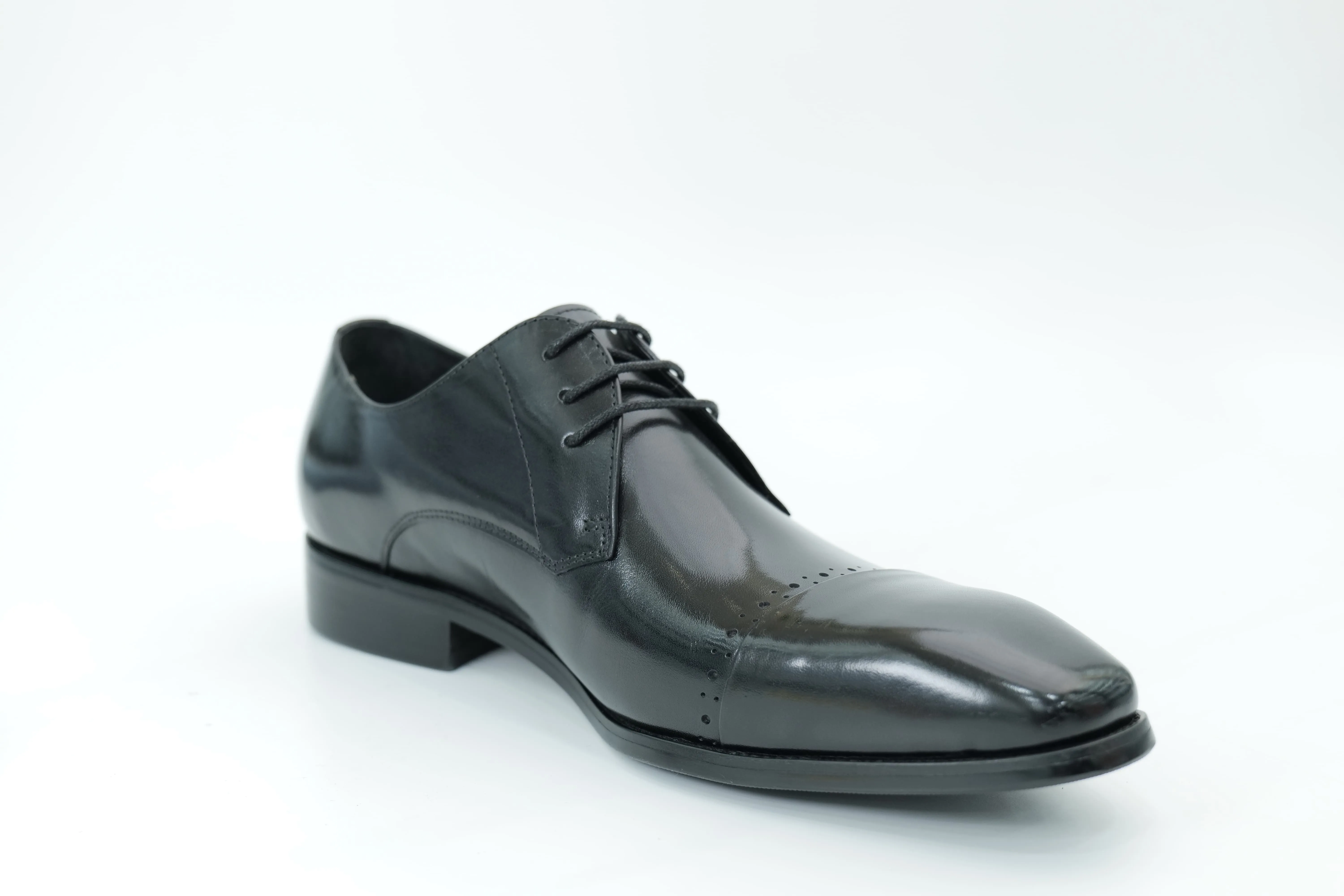 Derby shoes