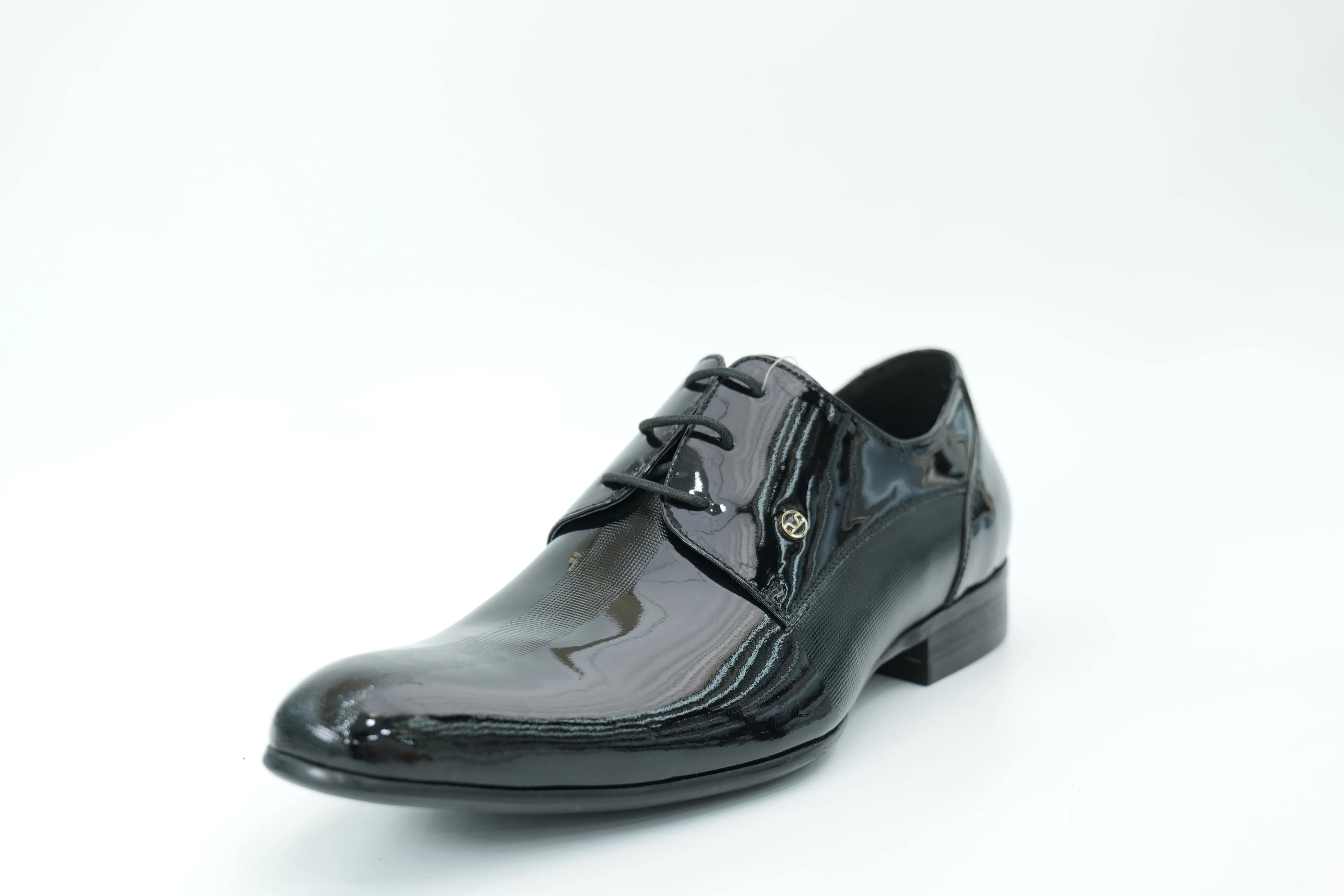Derby shoes