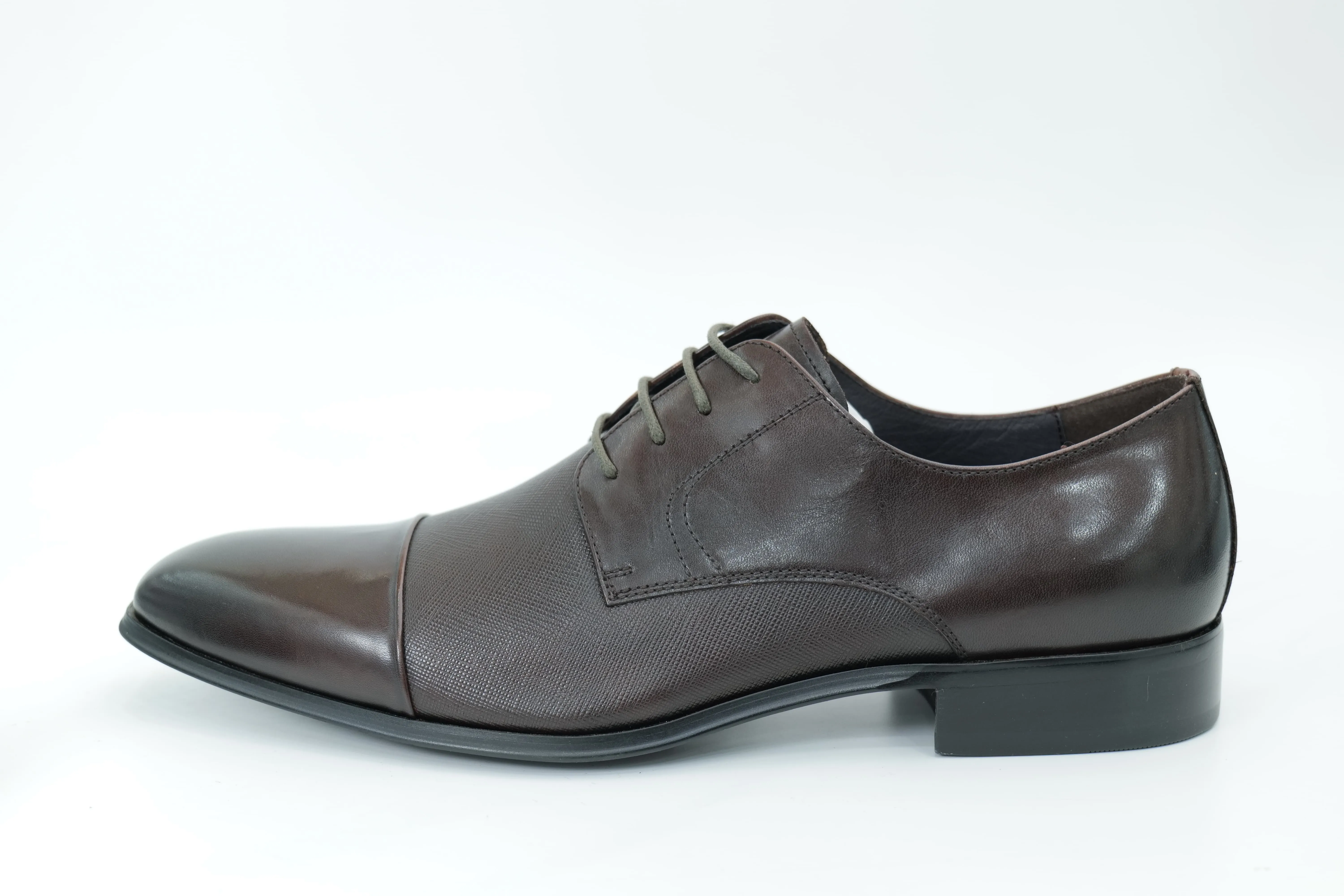 Derby shoes