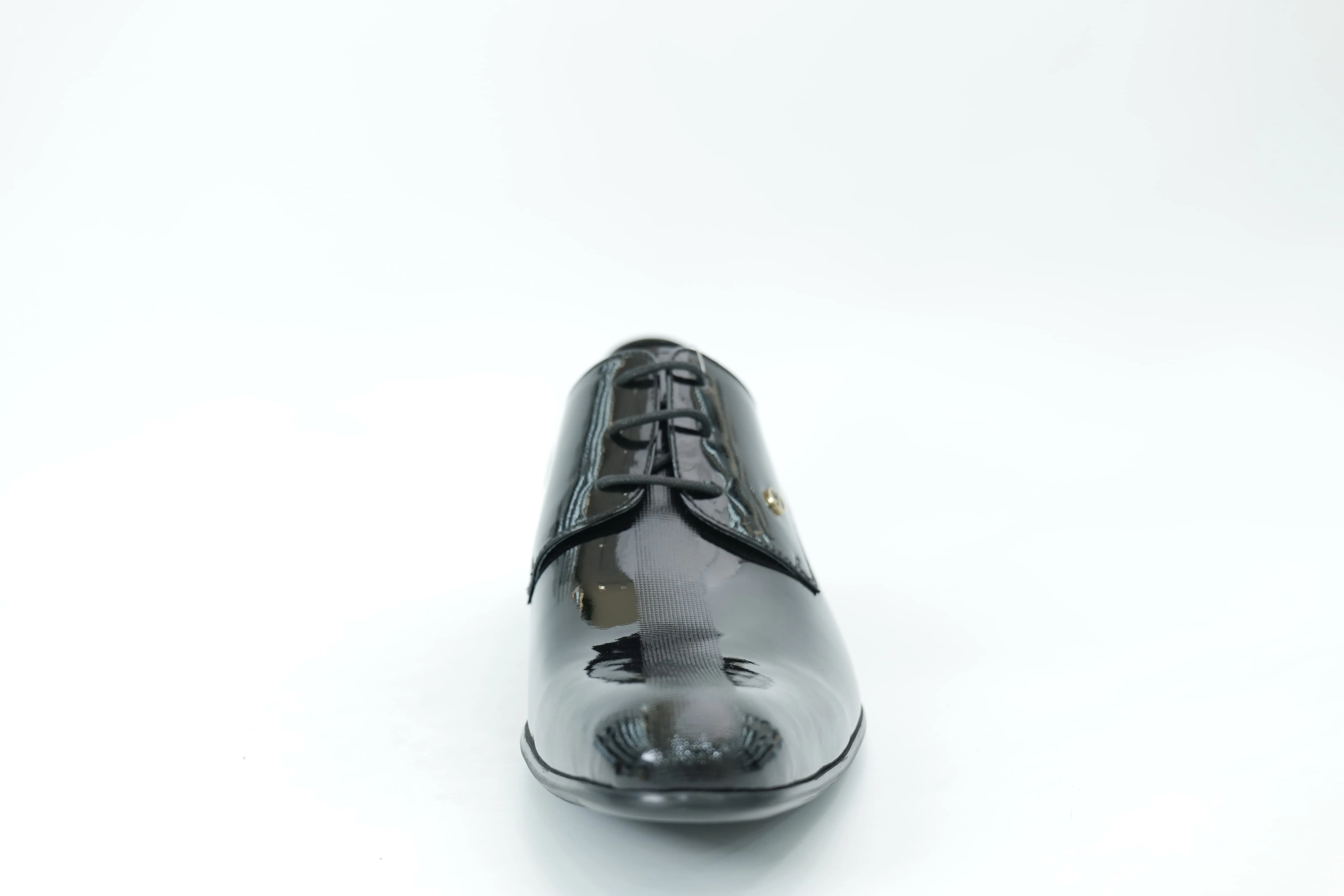 Derby shoes