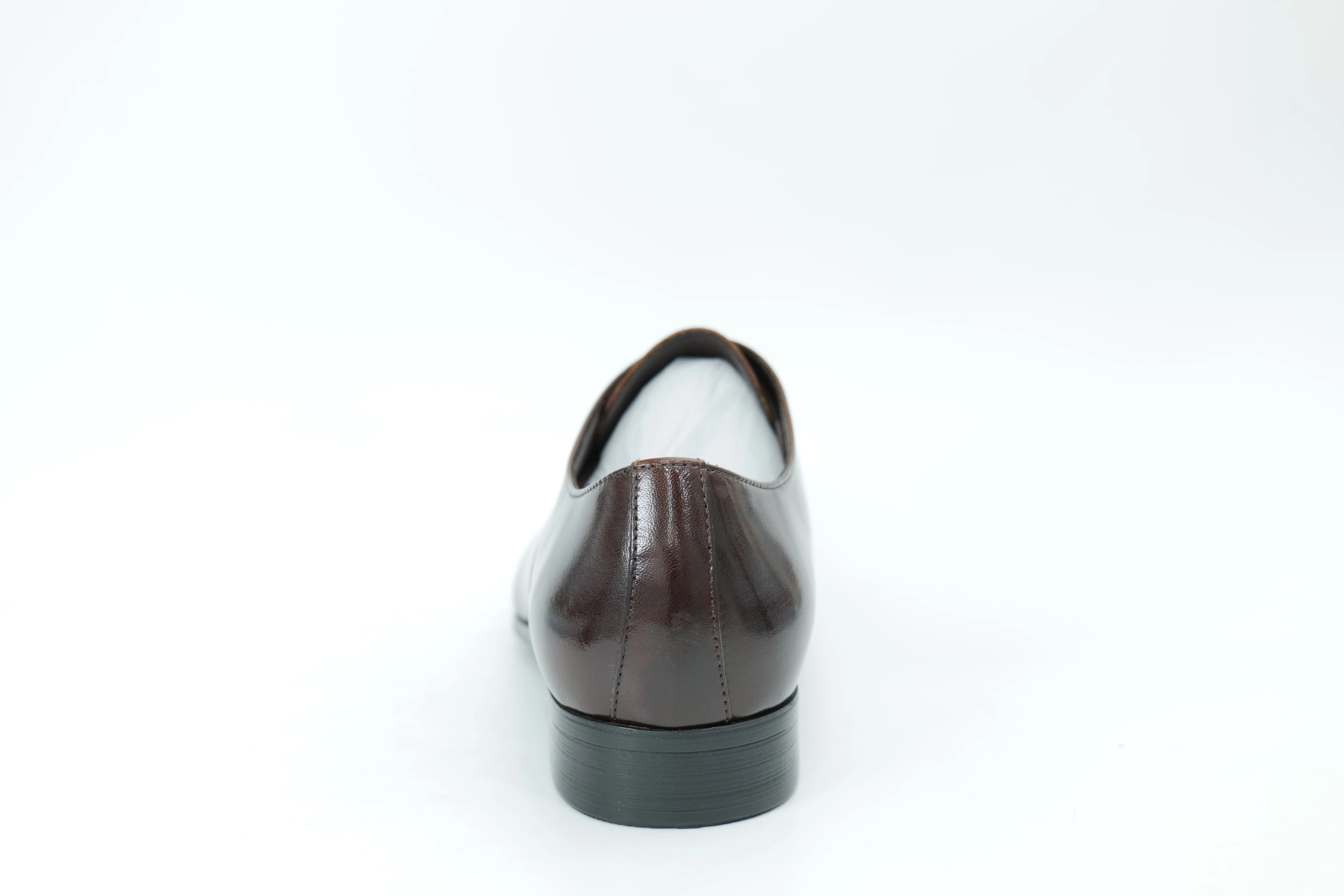 Derby shoes