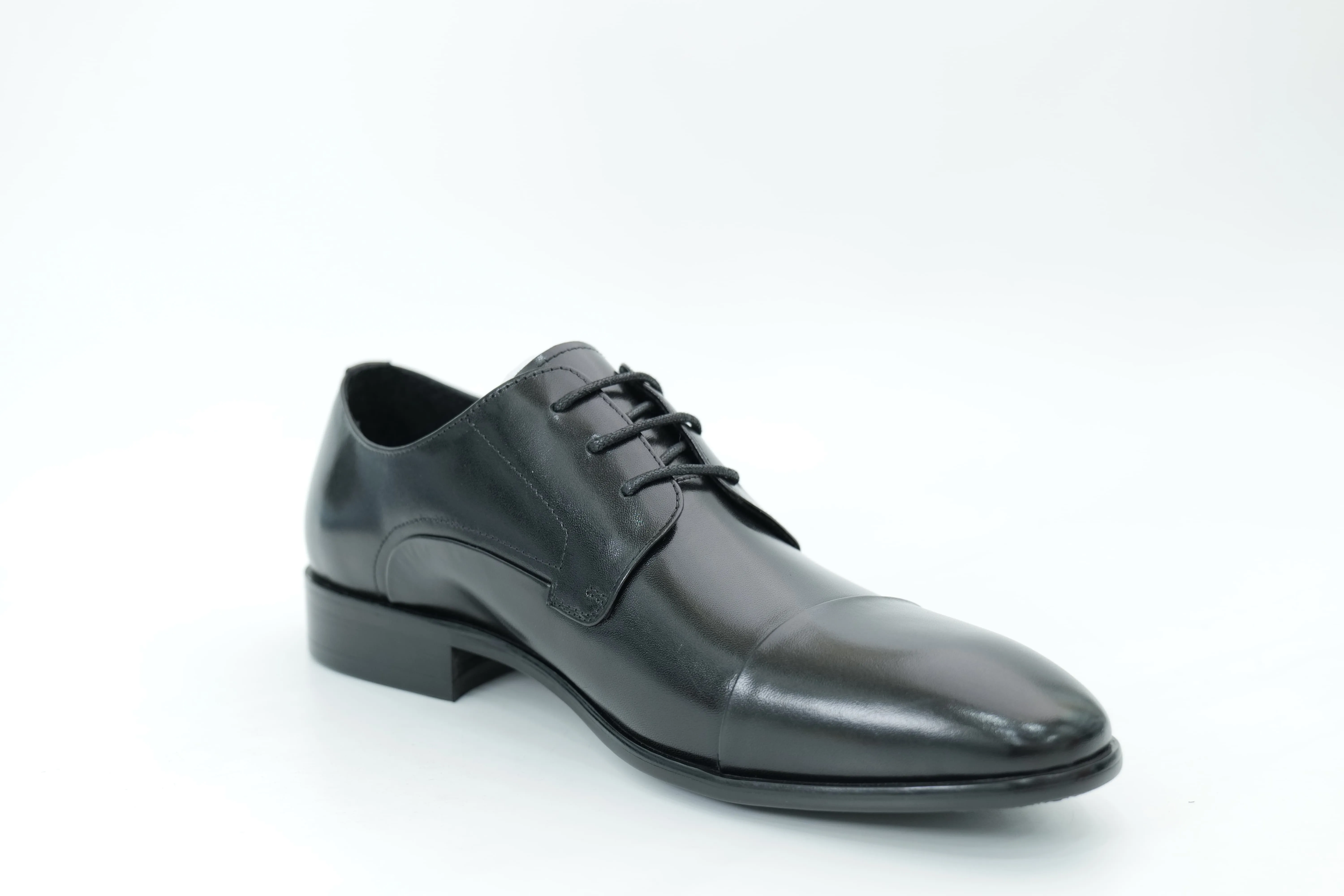 Derby shoes
