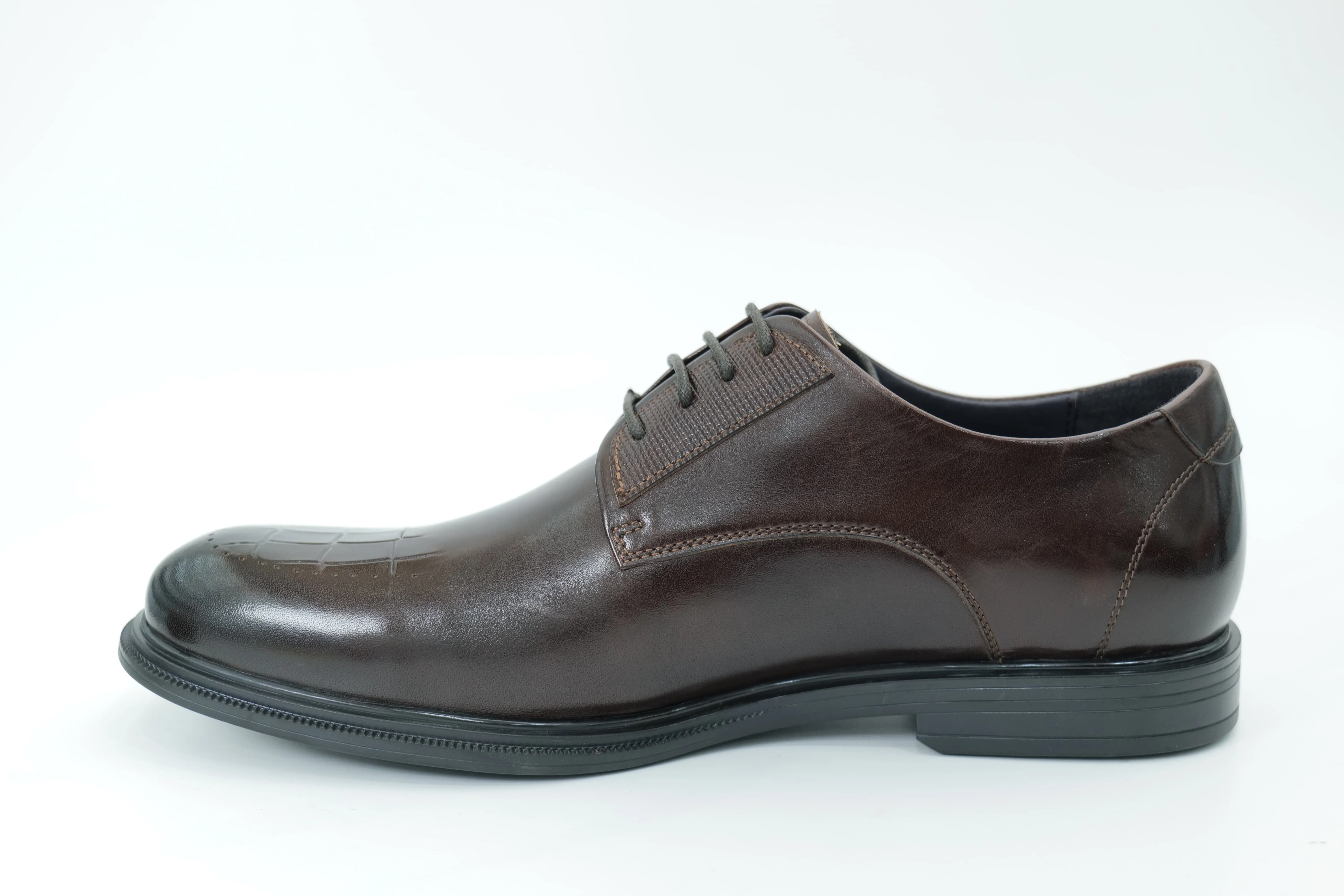 Derby shoes