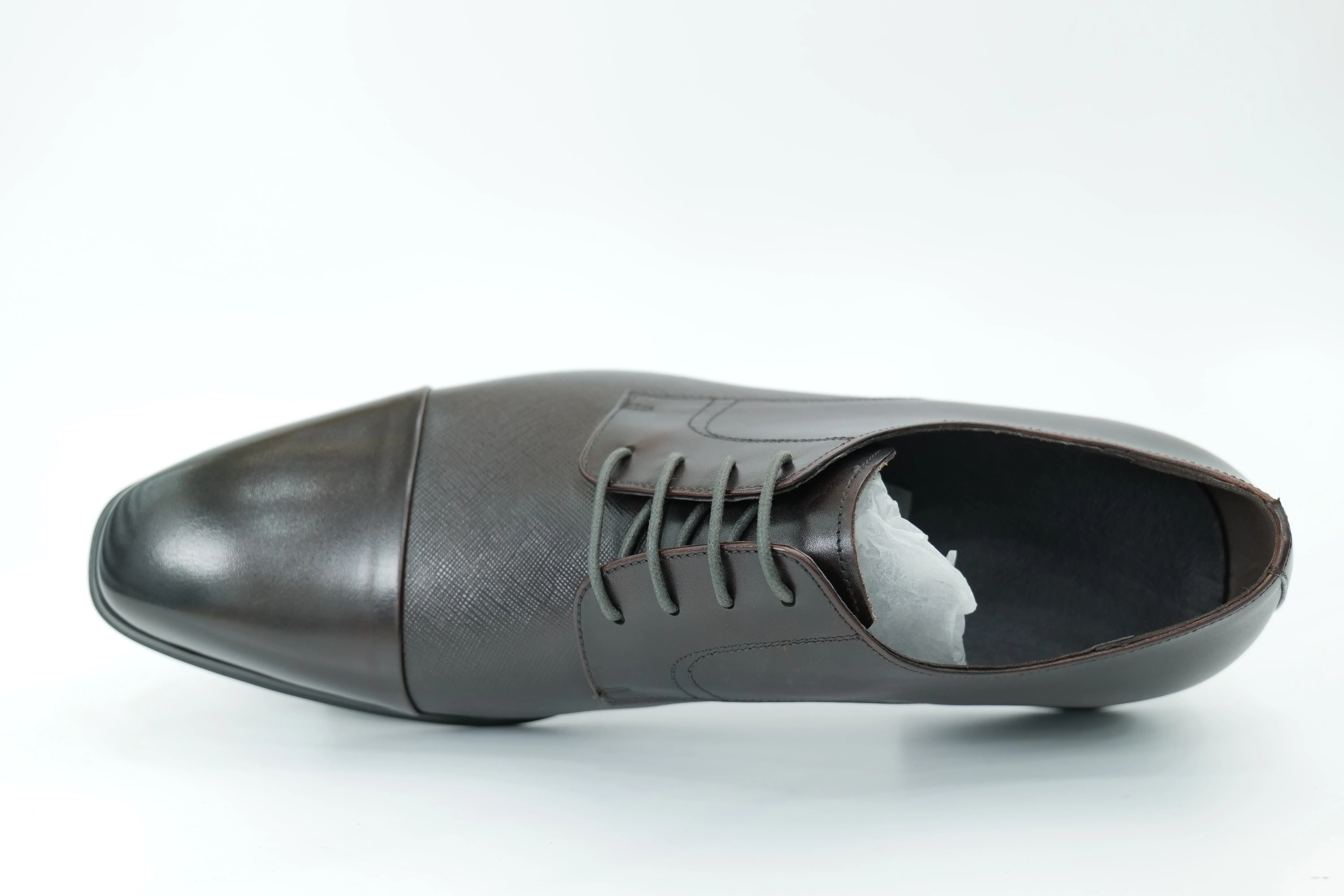 Derby shoes