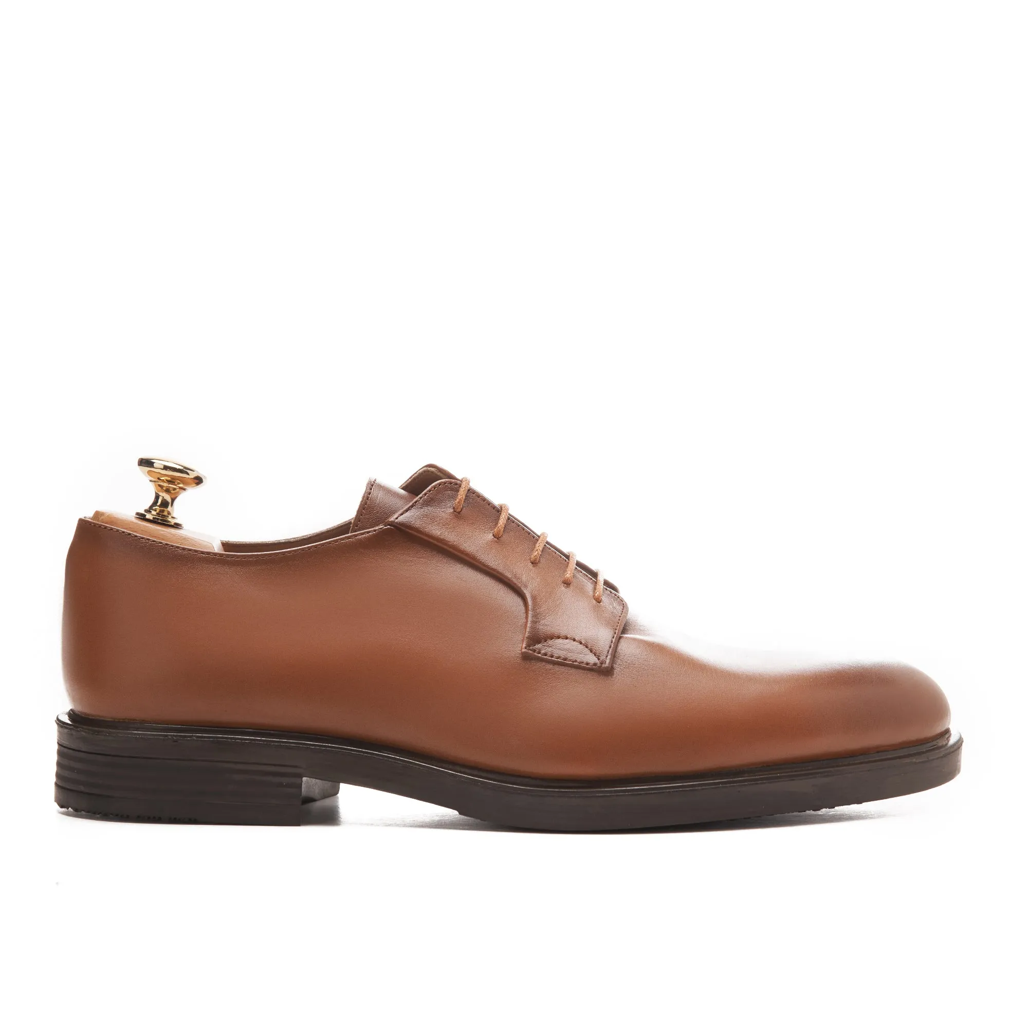 Derby Wing Plain