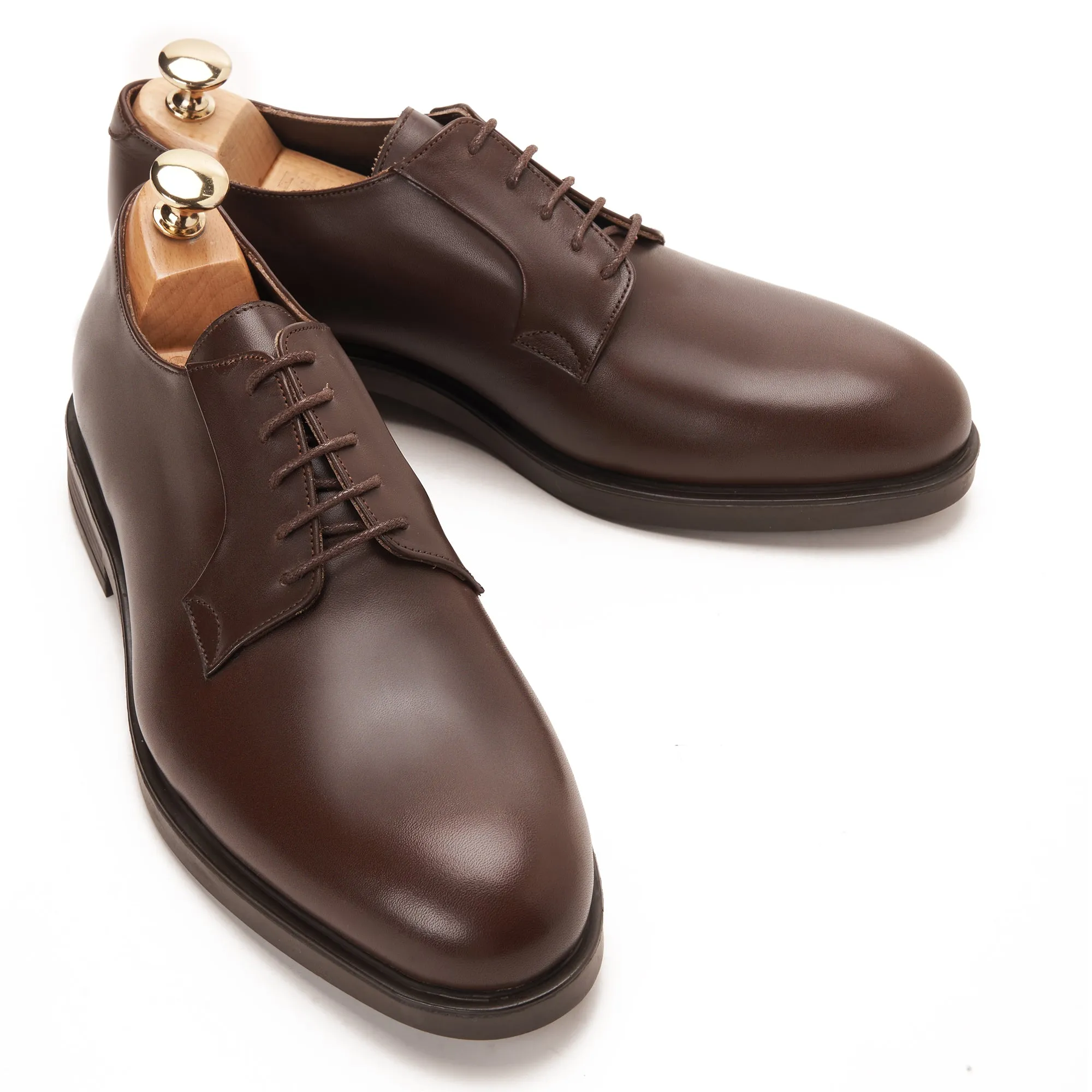 Derby Wing Plain