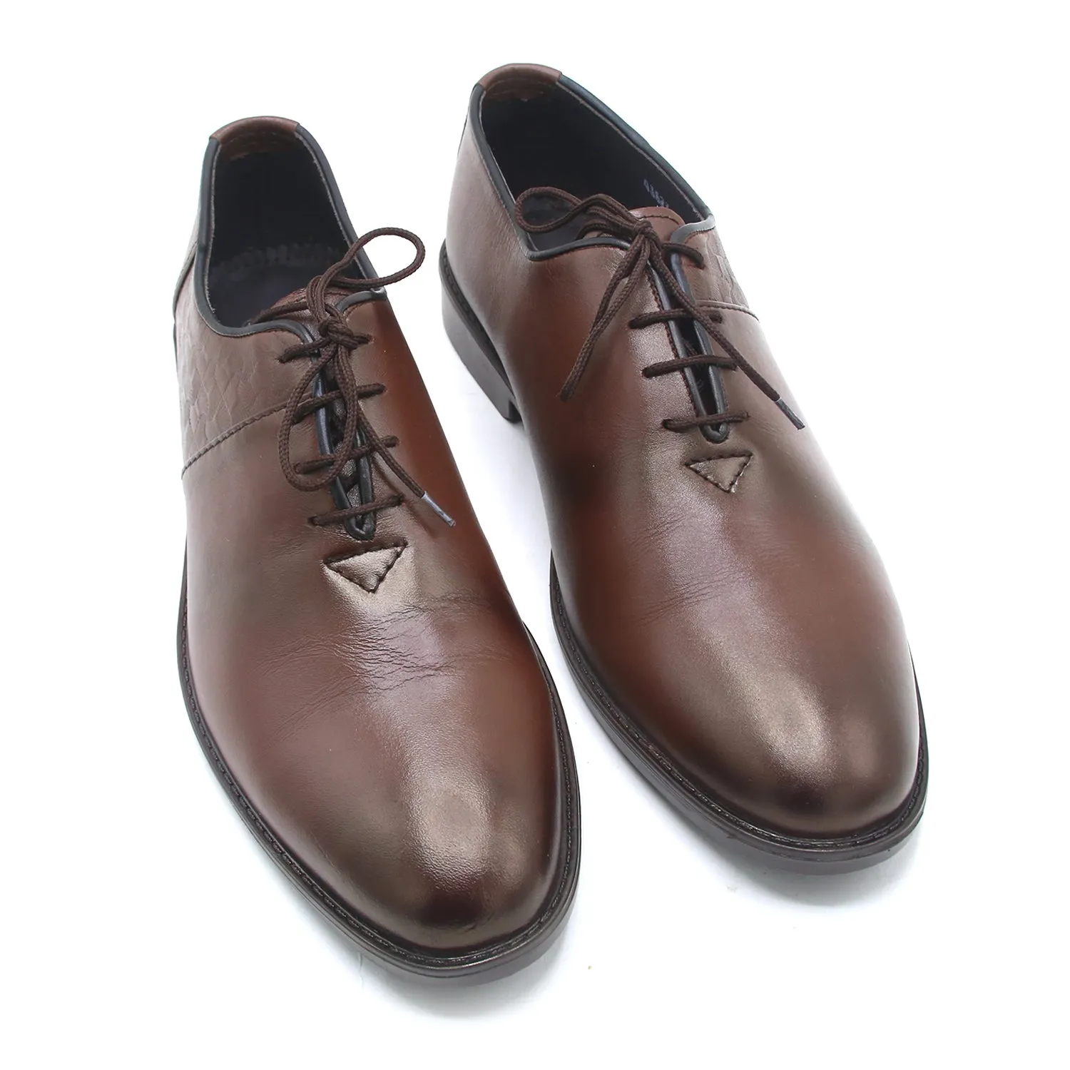 Eminent Classic Oxford-Style Dress Shoes - Brown