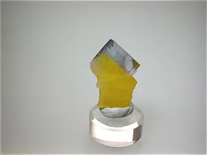 Fluorite, Bethel Level M.F. Oxford #7 attr., Ozark-Mahoning Company, Cave-in-Rock District Southern Illinois, Mined ca. 1970s, Fowler Collection, Miniature 2.0 x 2.0 x 4.0 cm, $45. Online 07/08. SOLD.