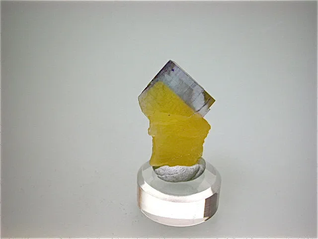 Fluorite, Bethel Level M.F. Oxford #7 attr., Ozark-Mahoning Company, Cave-in-Rock District Southern Illinois, Mined ca. 1970s, Fowler Collection, Miniature 2.0 x 2.0 x 4.0 cm, $45. Online 07/08. SOLD.