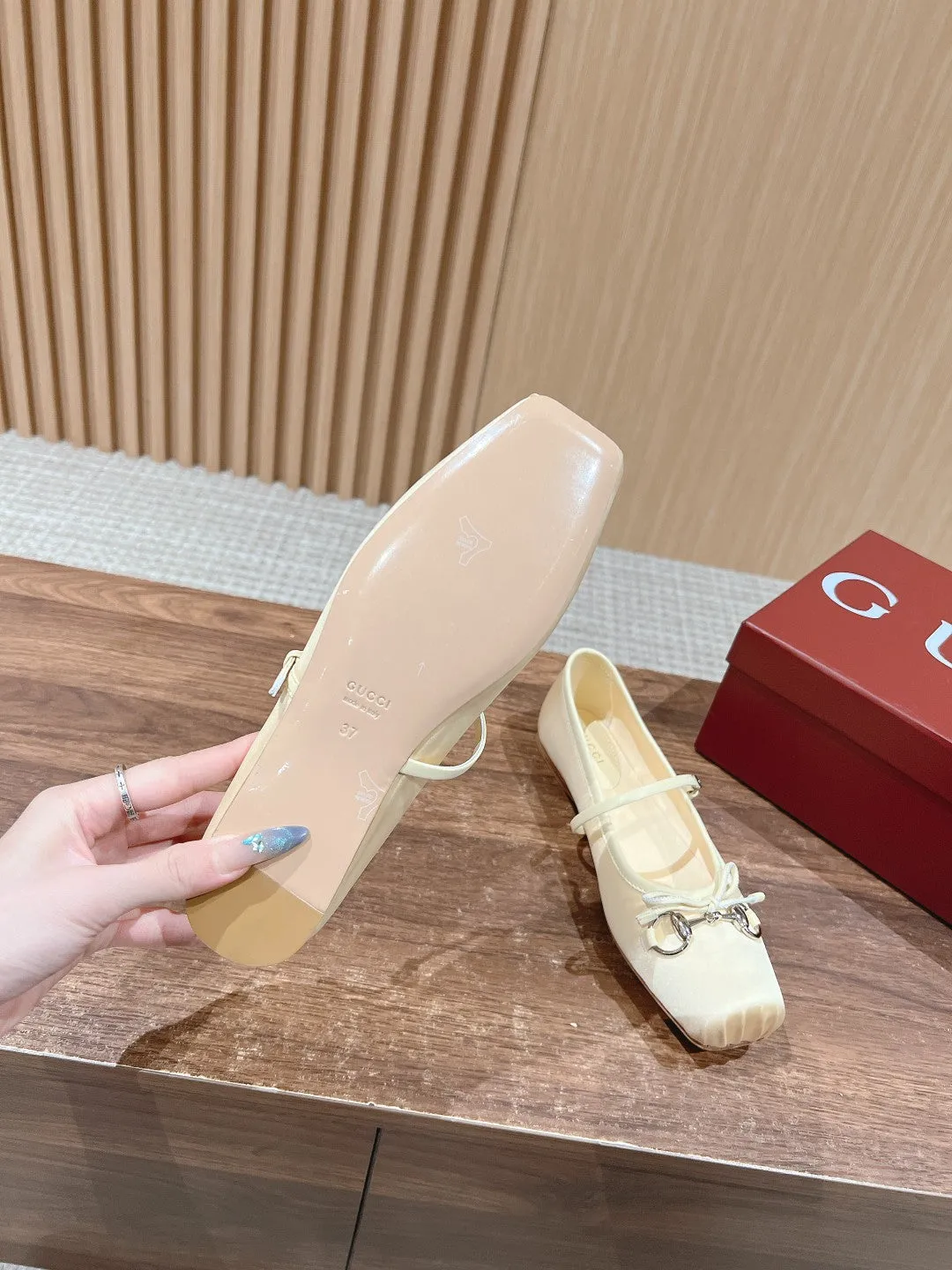 GC Silk fabric Early Spring Resort Series Horsebit Ballet Flats