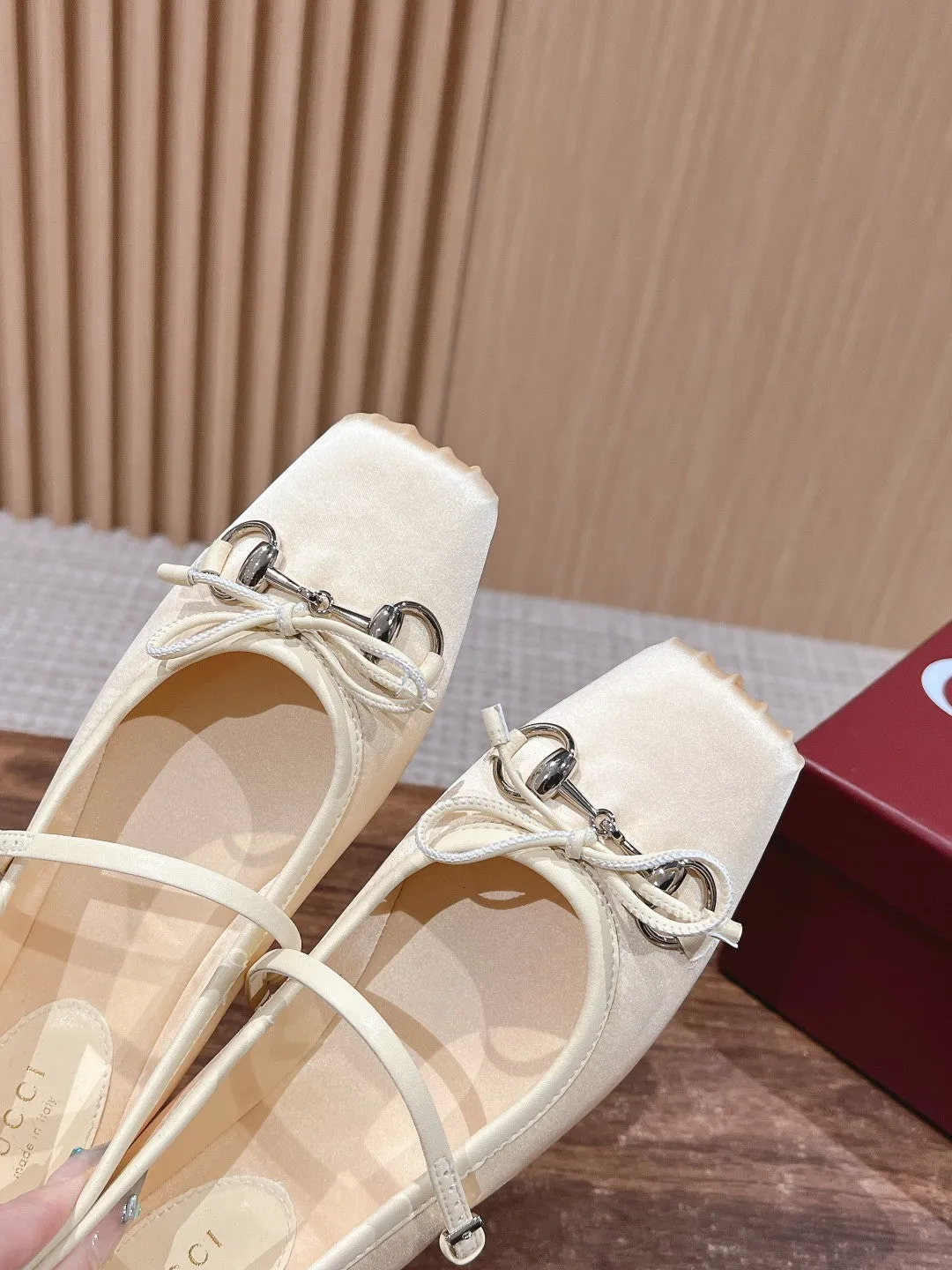 GC Silk fabric Early Spring Resort Series Horsebit Ballet Flats