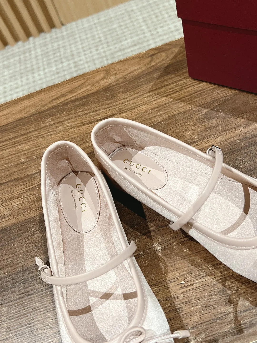 GC Silk fabric Early Spring Resort Series Horsebit Ballet Flats