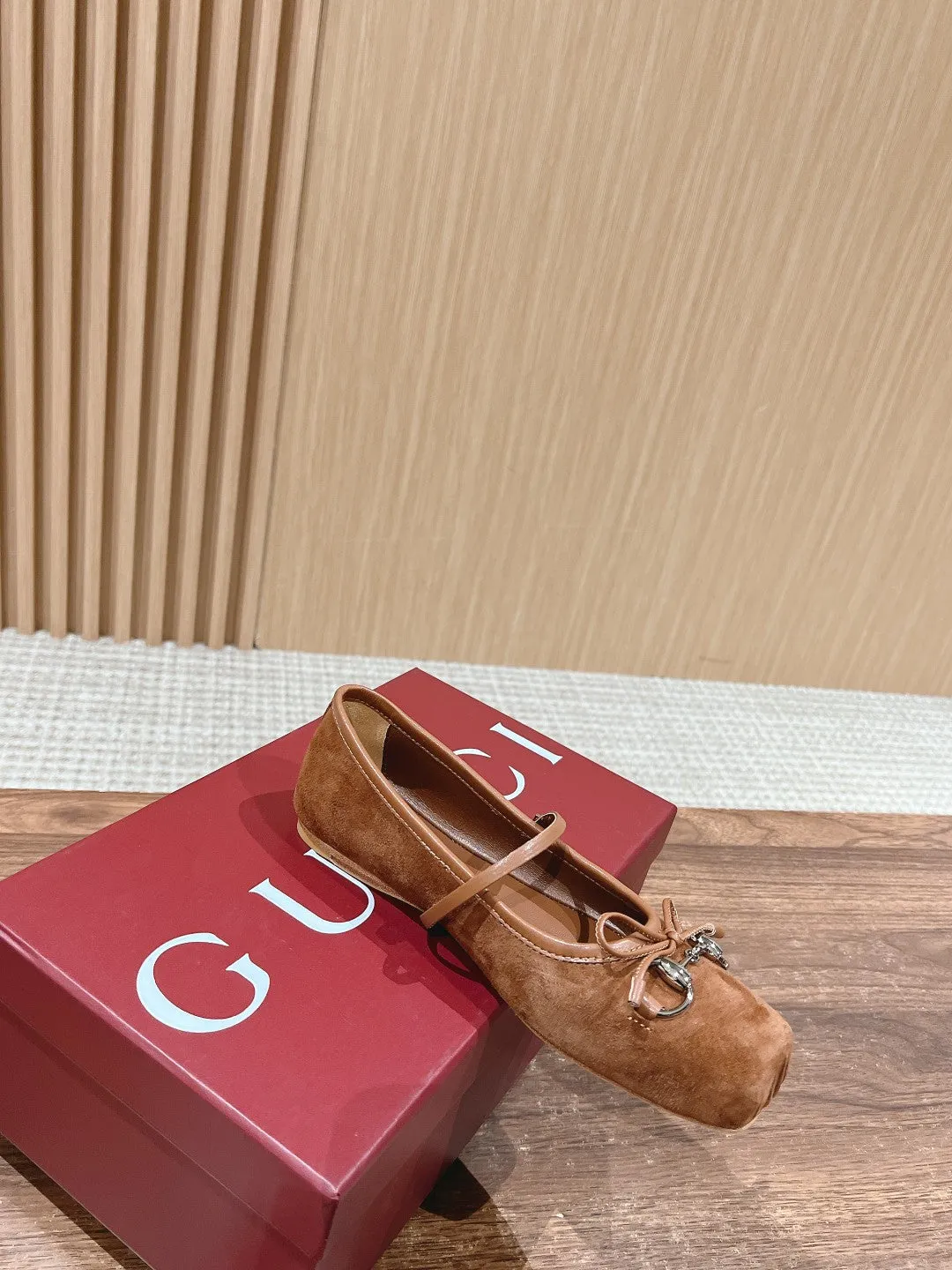 GC Suede fabric Early Spring Resort Series Horsebit Ballet Flats
