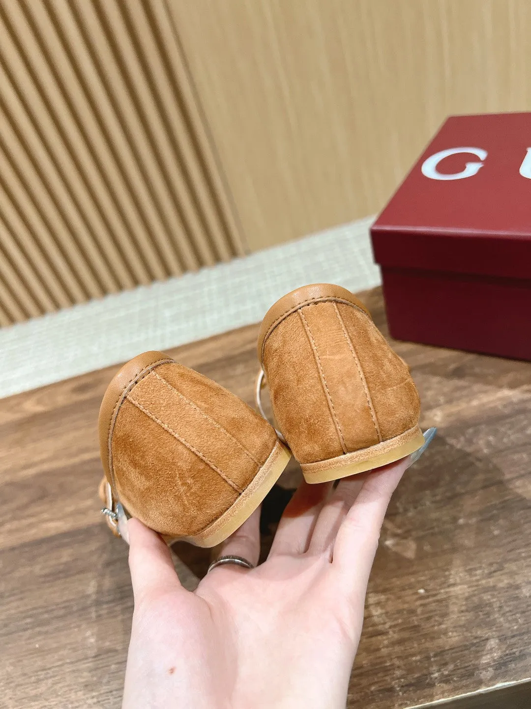 GC Suede fabric Early Spring Resort Series Horsebit Ballet Flats