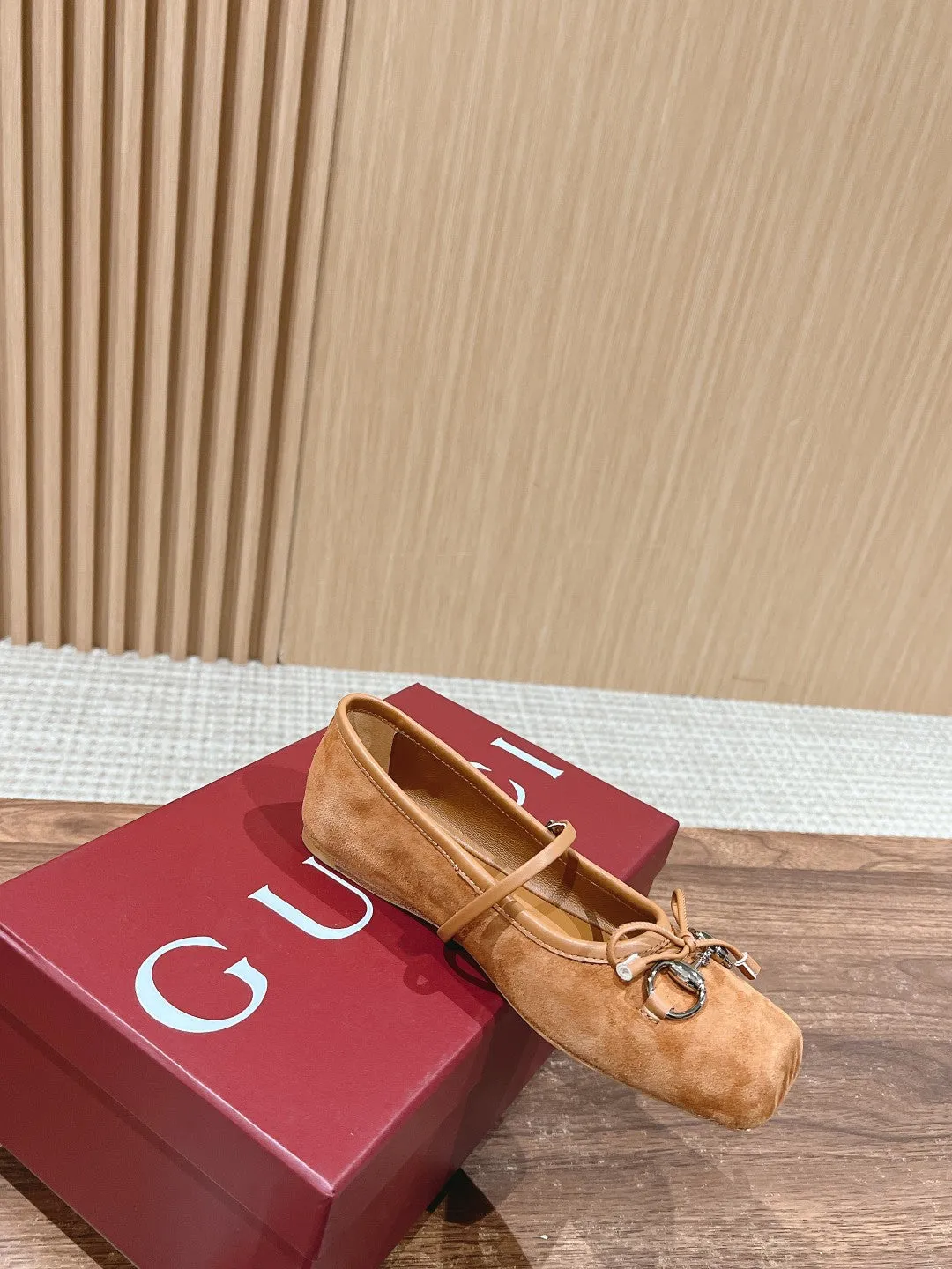 GC Suede fabric Early Spring Resort Series Horsebit Ballet Flats