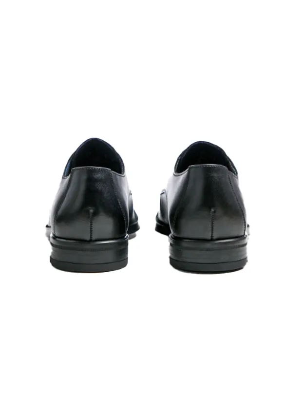 Gideon Dress Shoe in Schwarz