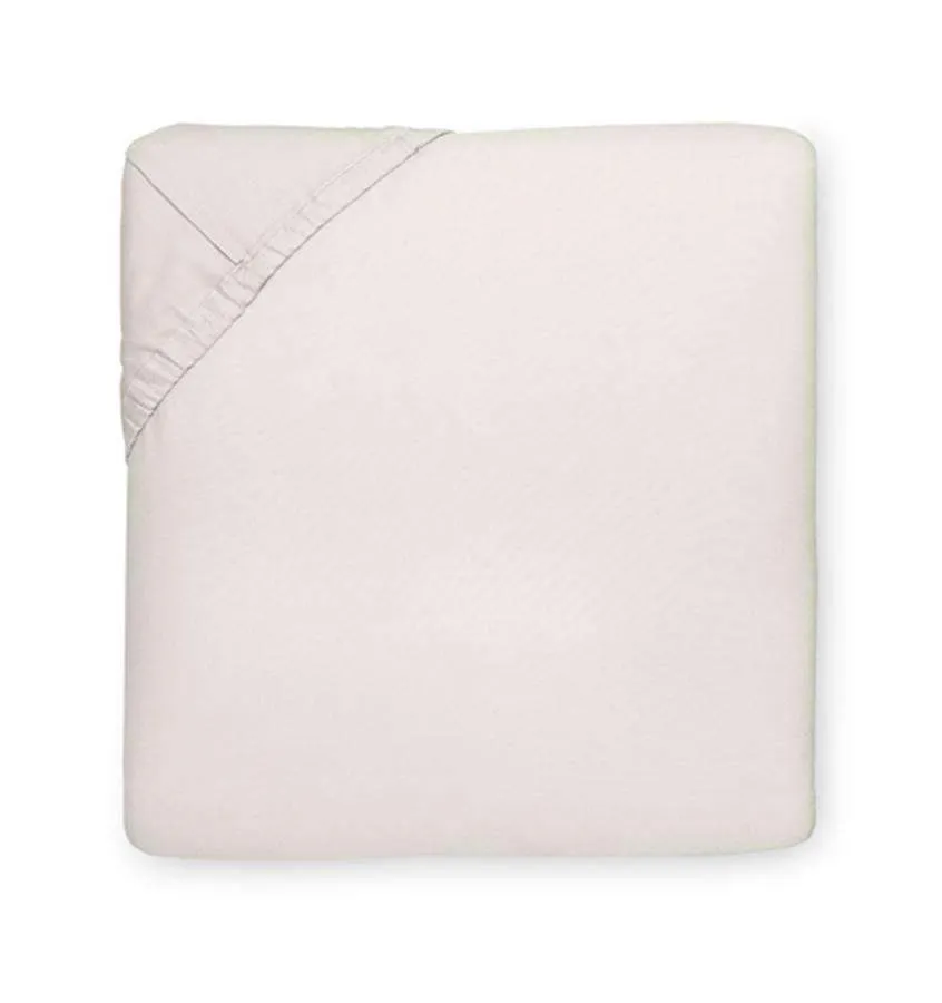Giza 45 Percale Fitted Sheet by Sferra