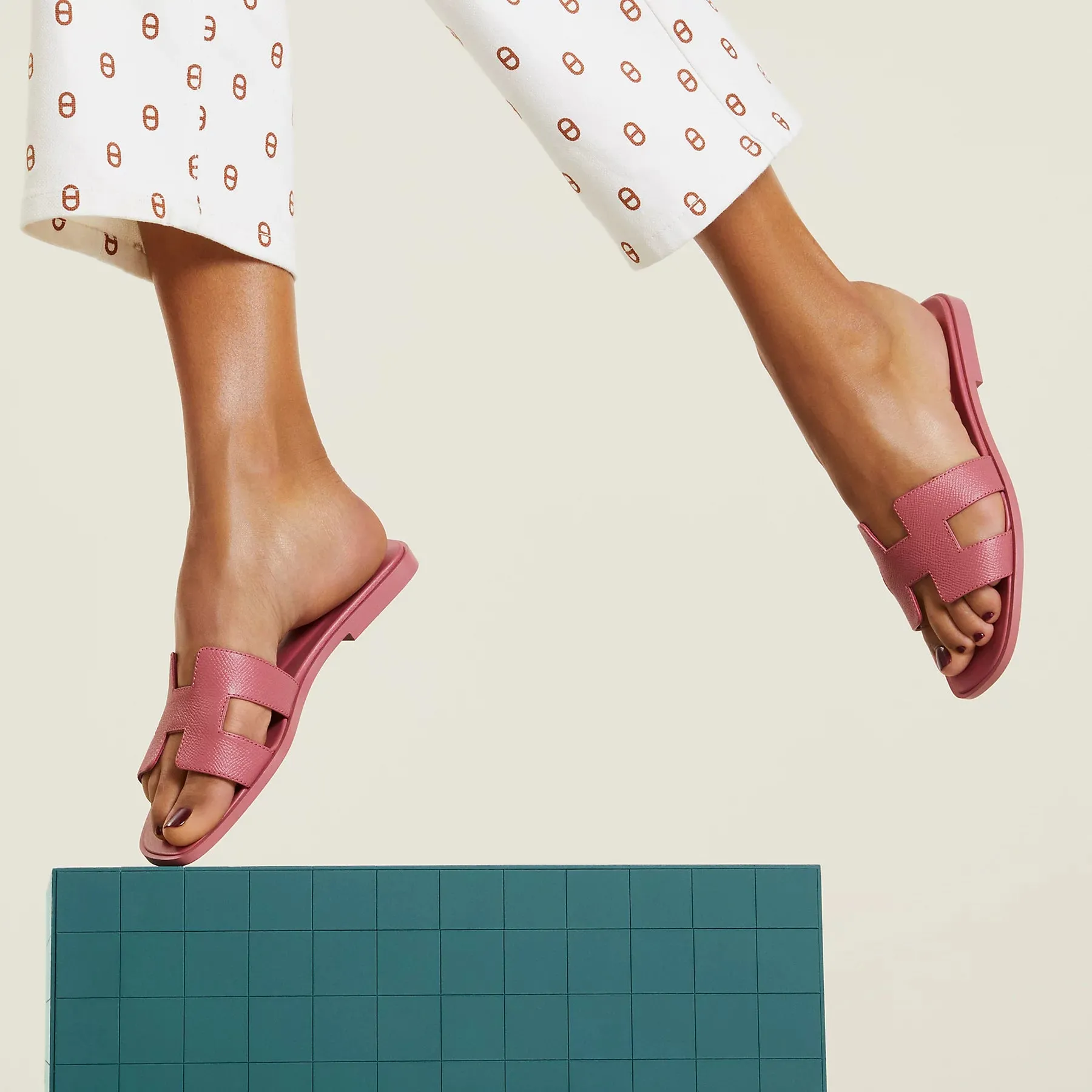 hermes oran sandal