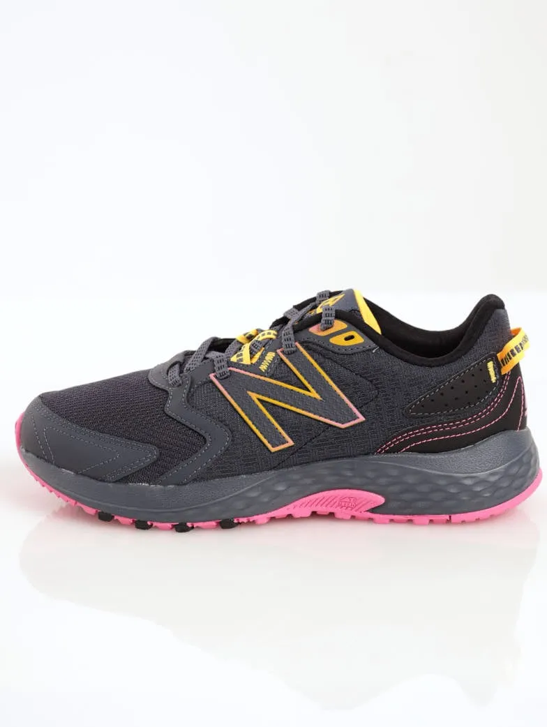 Ladies 410 V7 Trail Runner Sneaker - Black