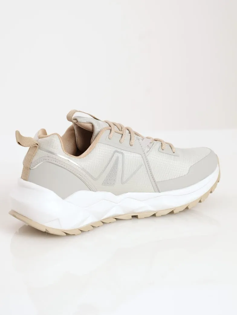 Ladies Geo-Trail Pro Sneaker - Light Grey