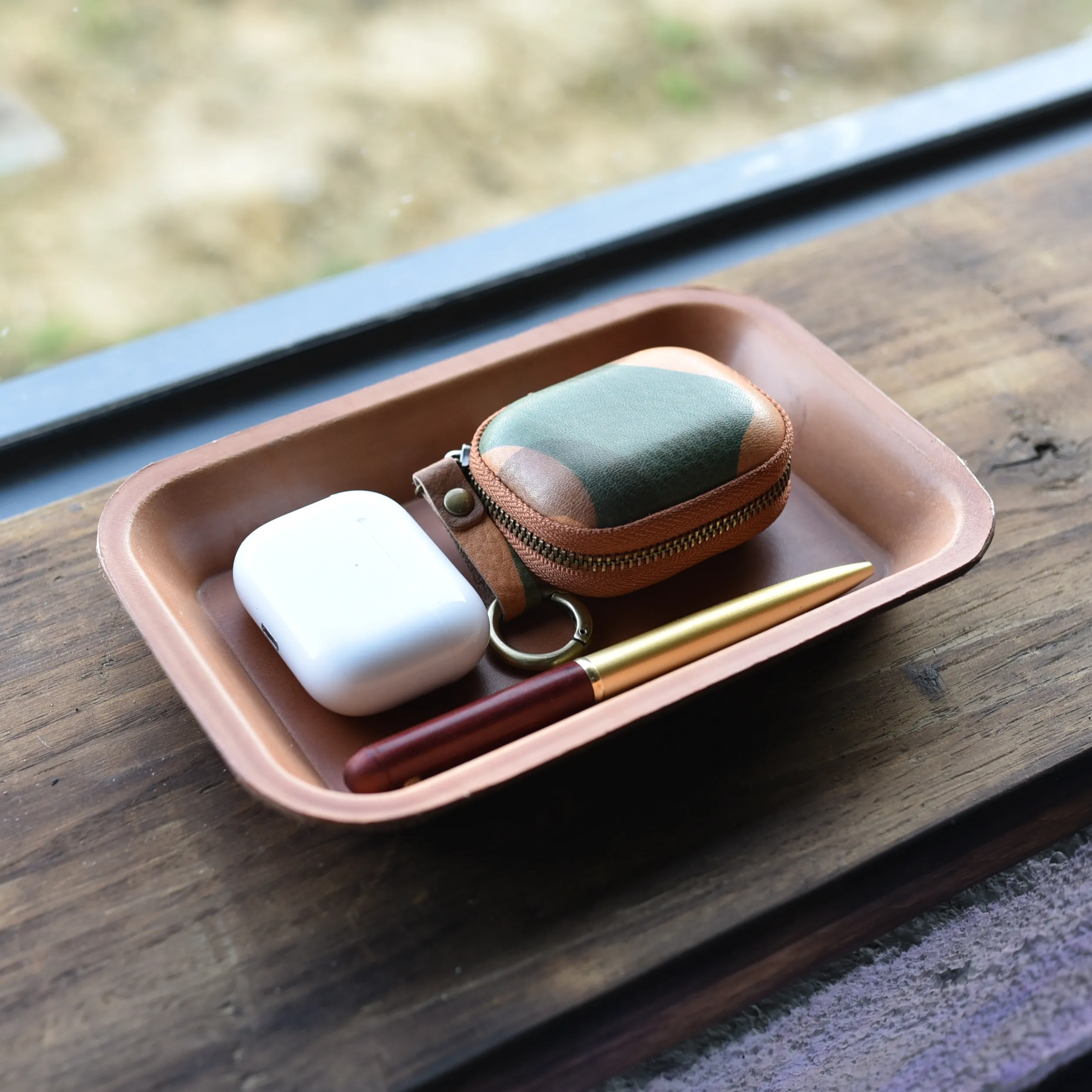 LAUREN AirPods Pro Leather Case