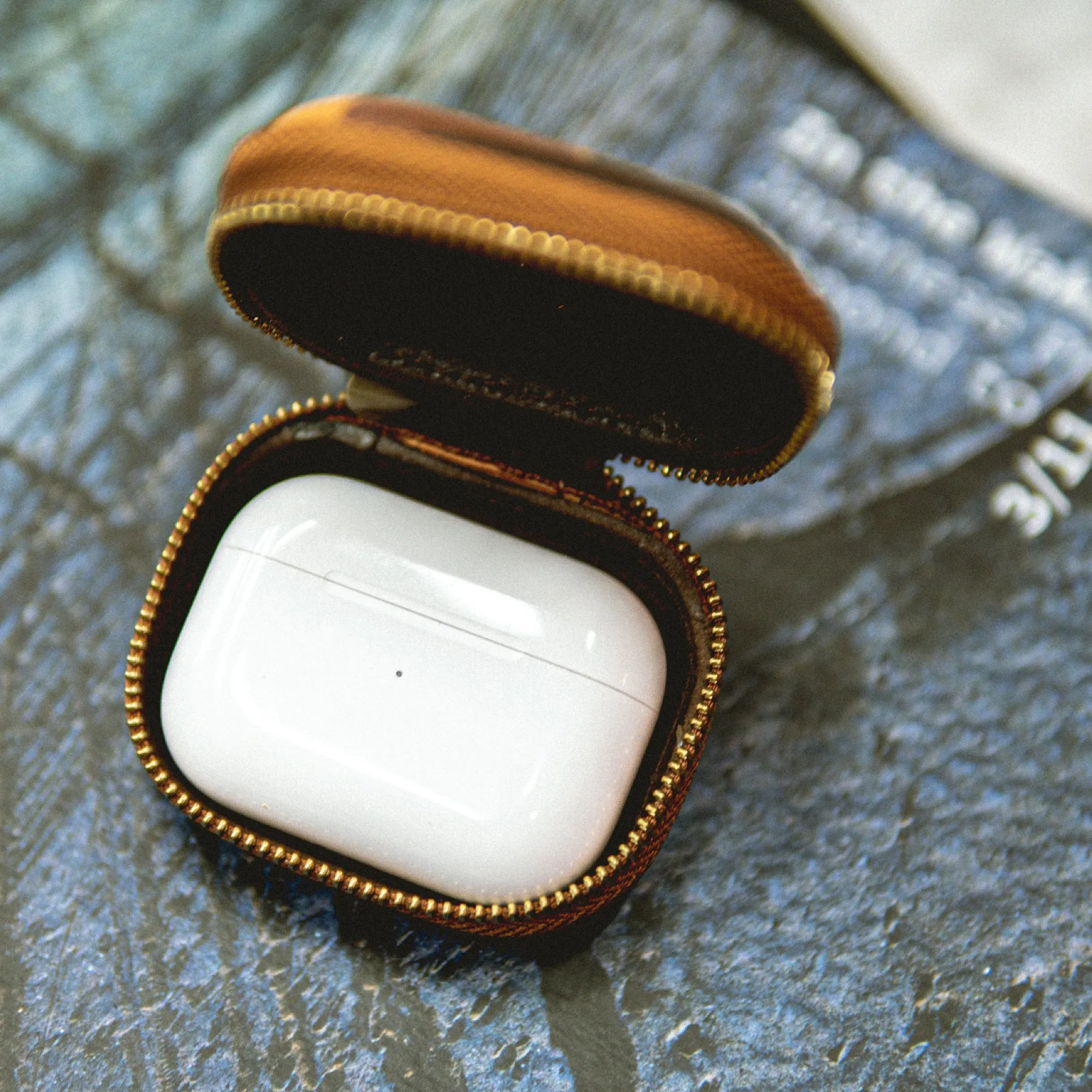 LAUREN AirPods Pro Leather Case