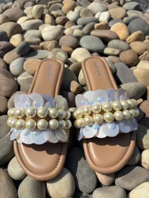 Lustrous Pearl Flats