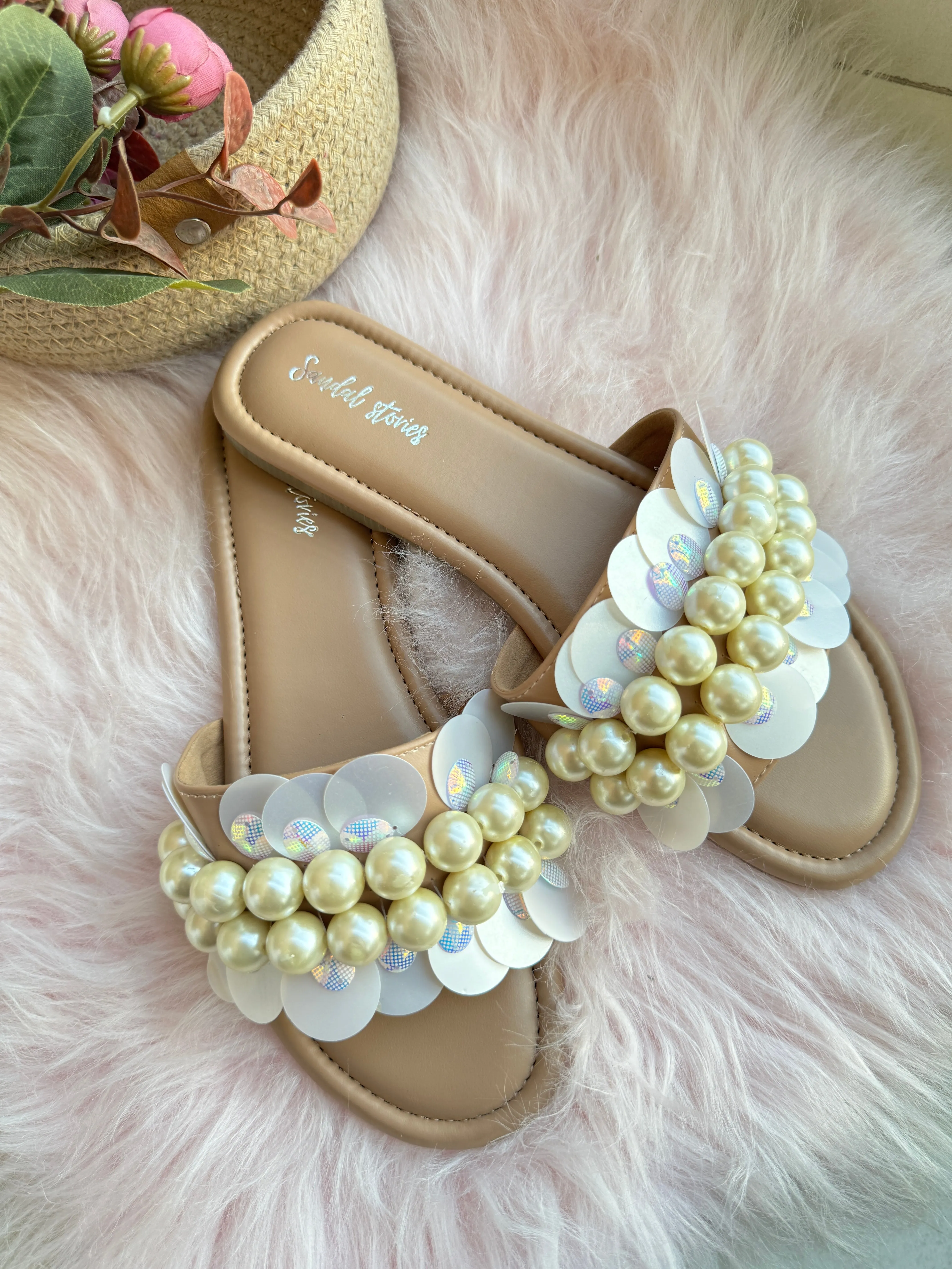 Lustrous Pearl Flats